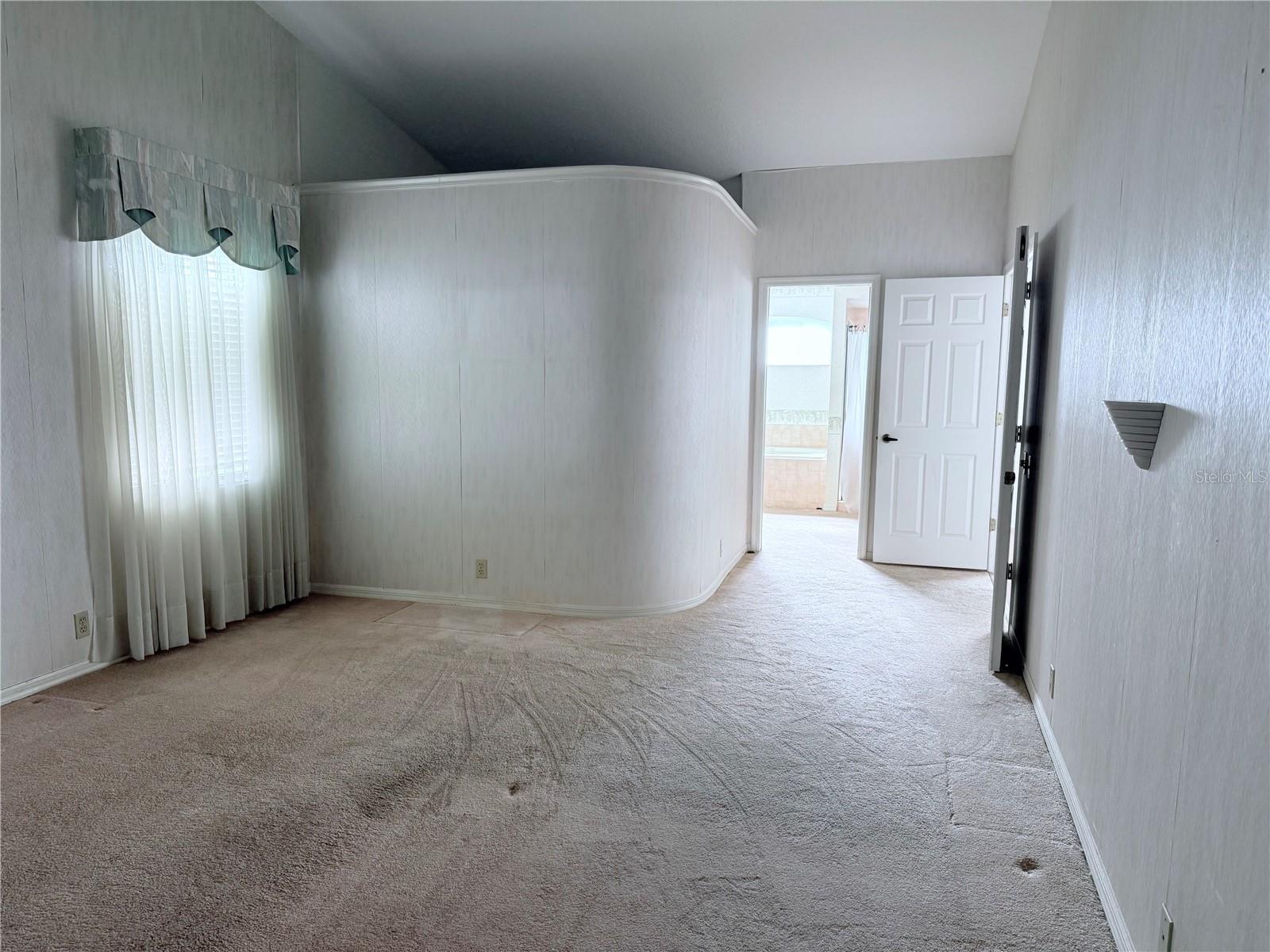 13928 TENNYSON DR — photo 15