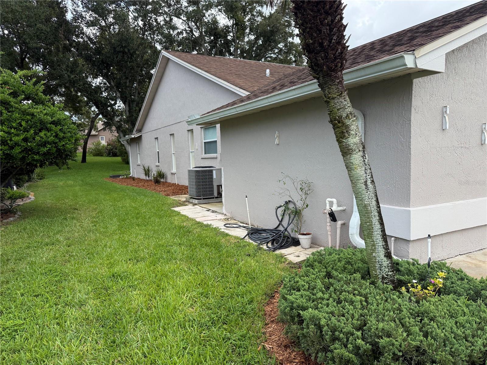 13928 TENNYSON DR — photo 9