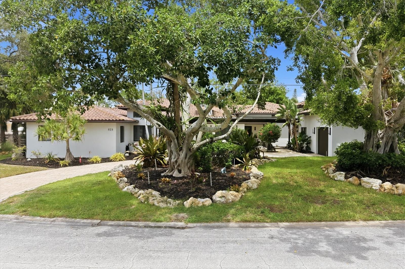 829 IDLEWILD WAY — photo 66