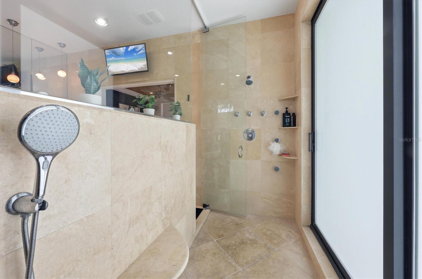 829 IDLEWILD WAY — photo 38