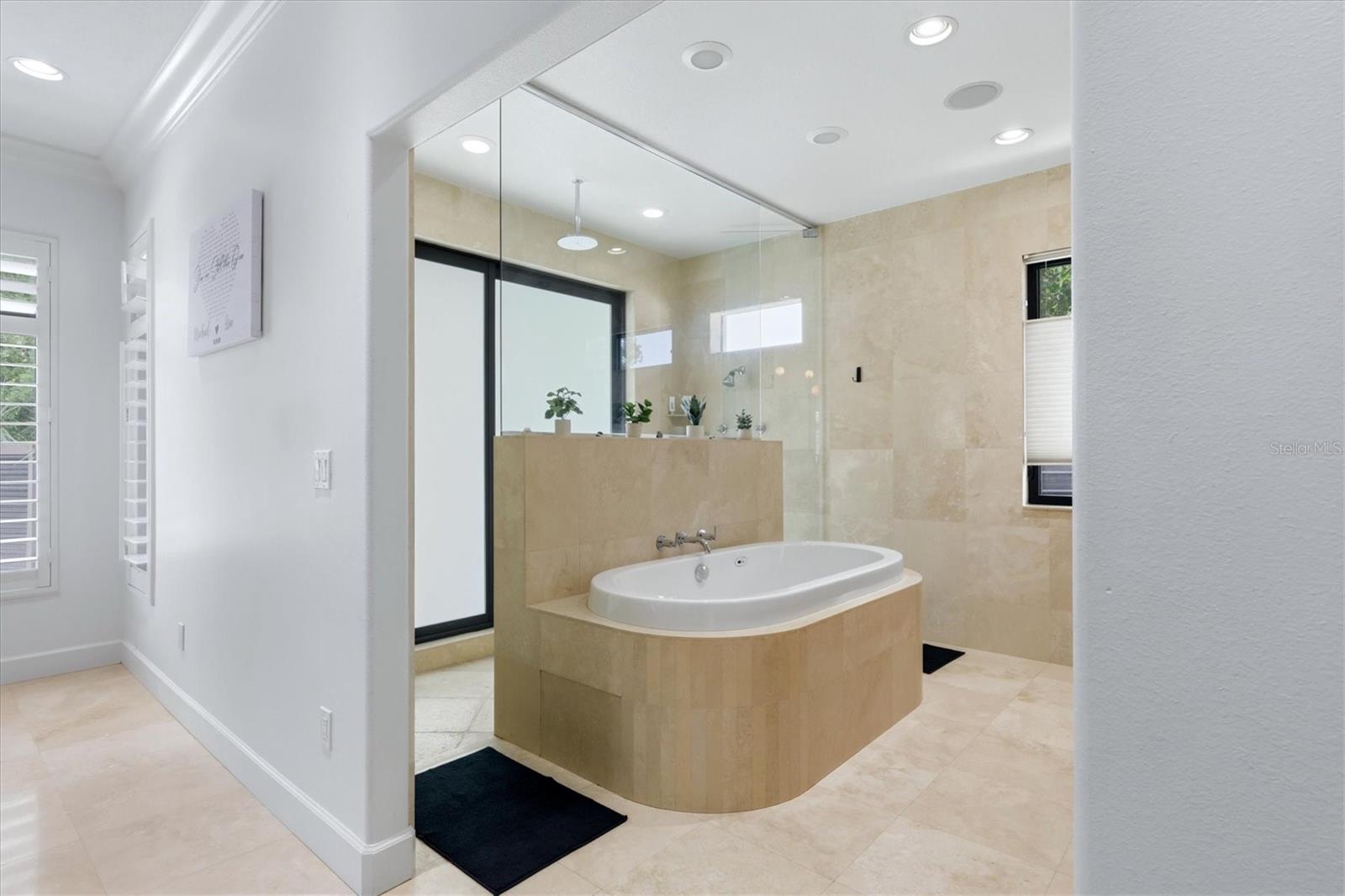 829 IDLEWILD WAY — photo 34