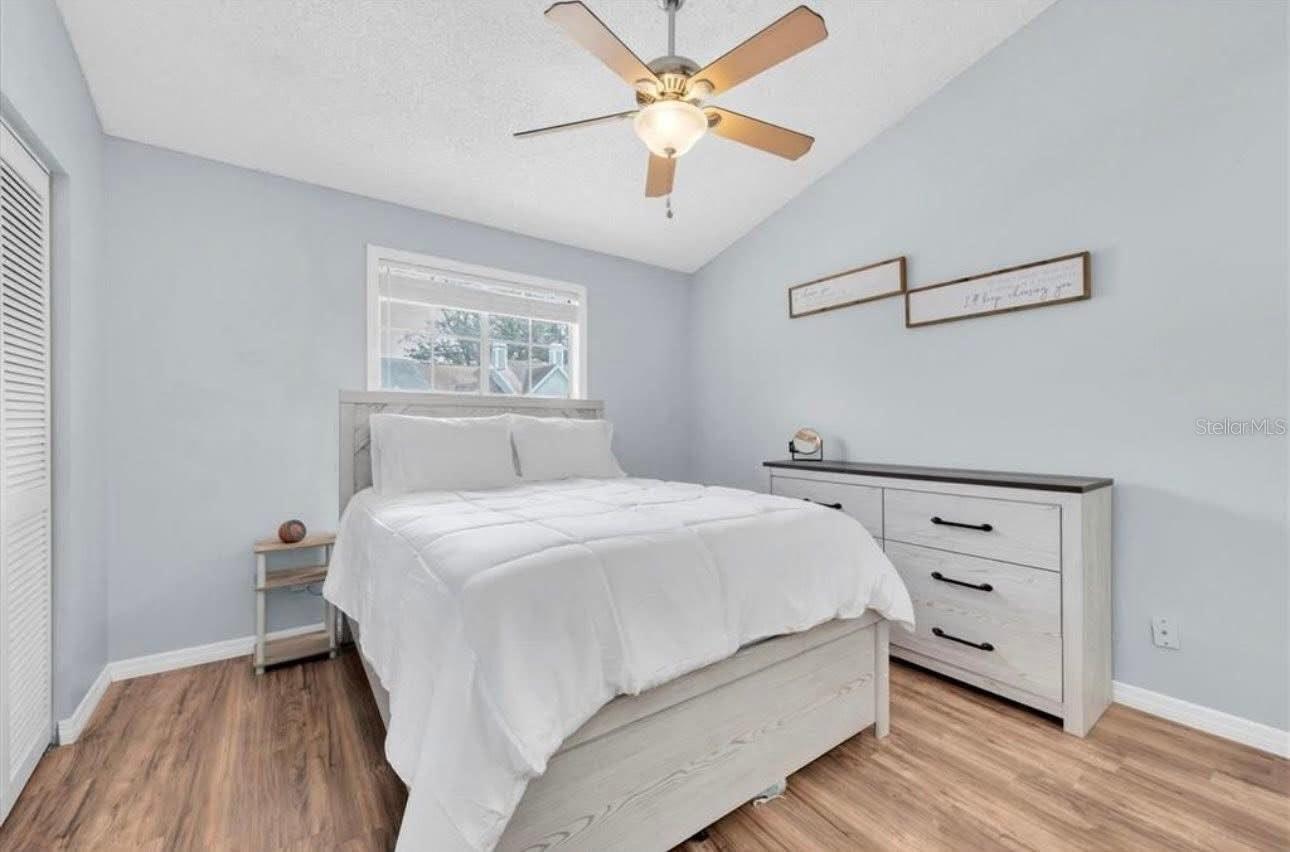 11338 STRATTON PARK DR — photo 3