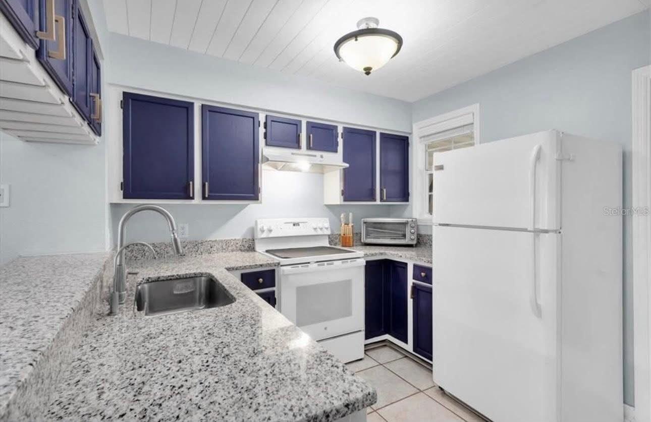 11338 STRATTON PARK DR — photo 7