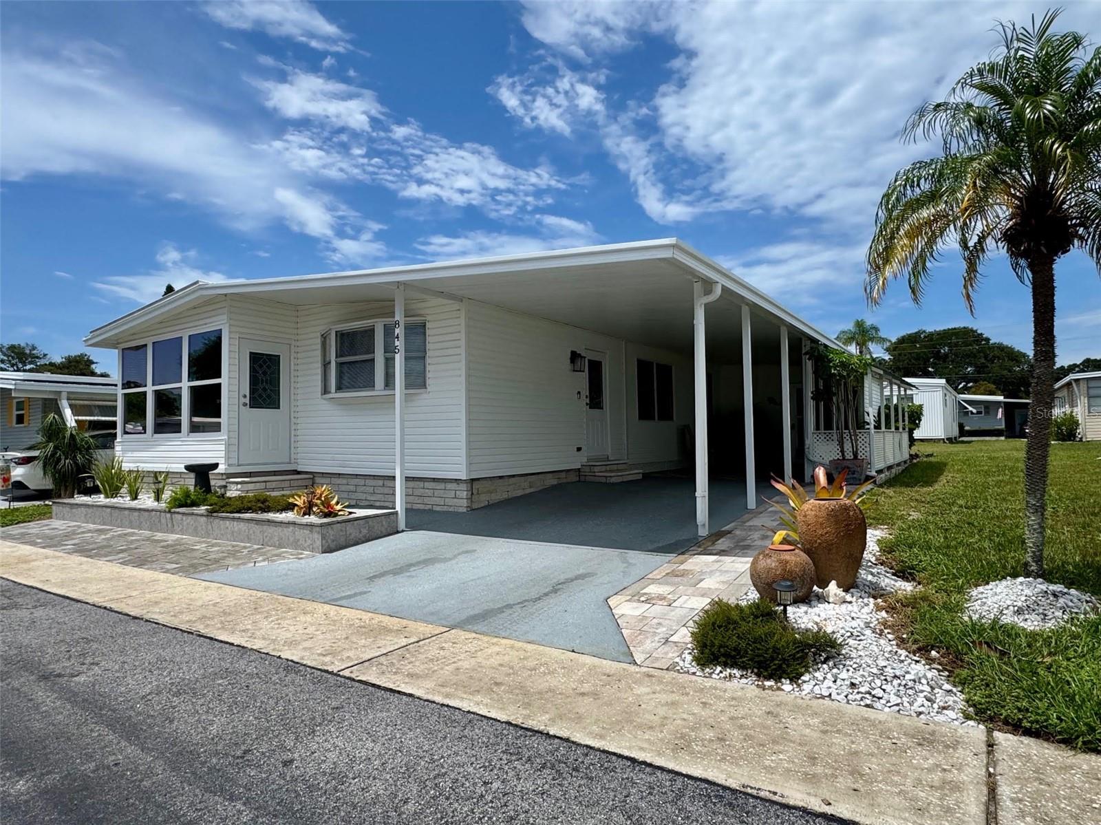 845 CANE PALM ST — photo 2
