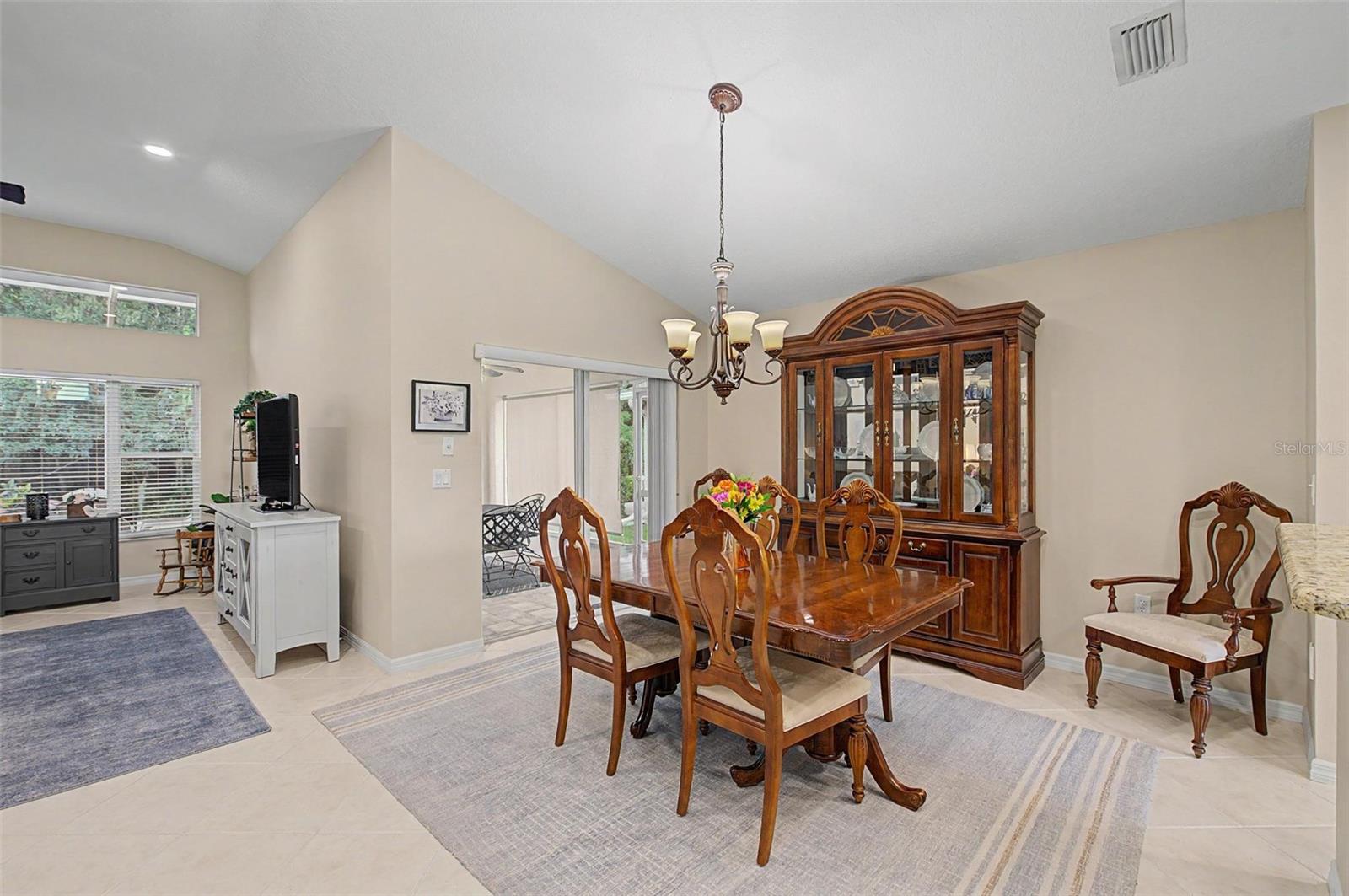 1808 ORCHARDGROVE AVE — photo 8