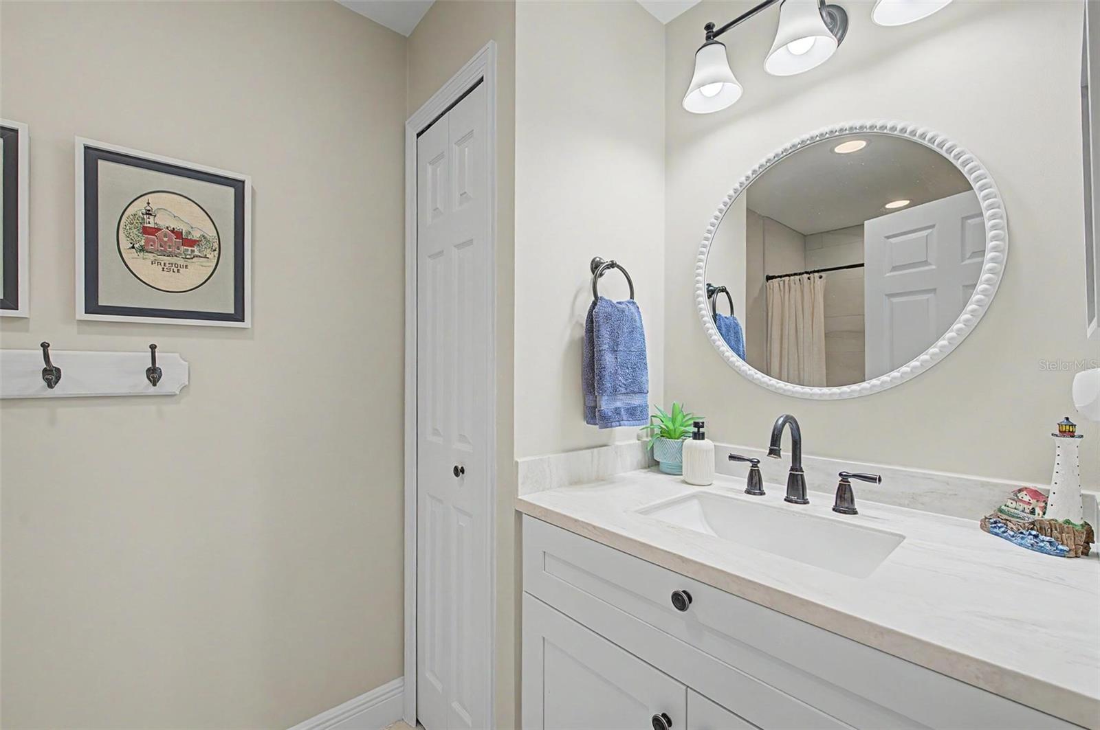1808 ORCHARDGROVE AVE — photo 26