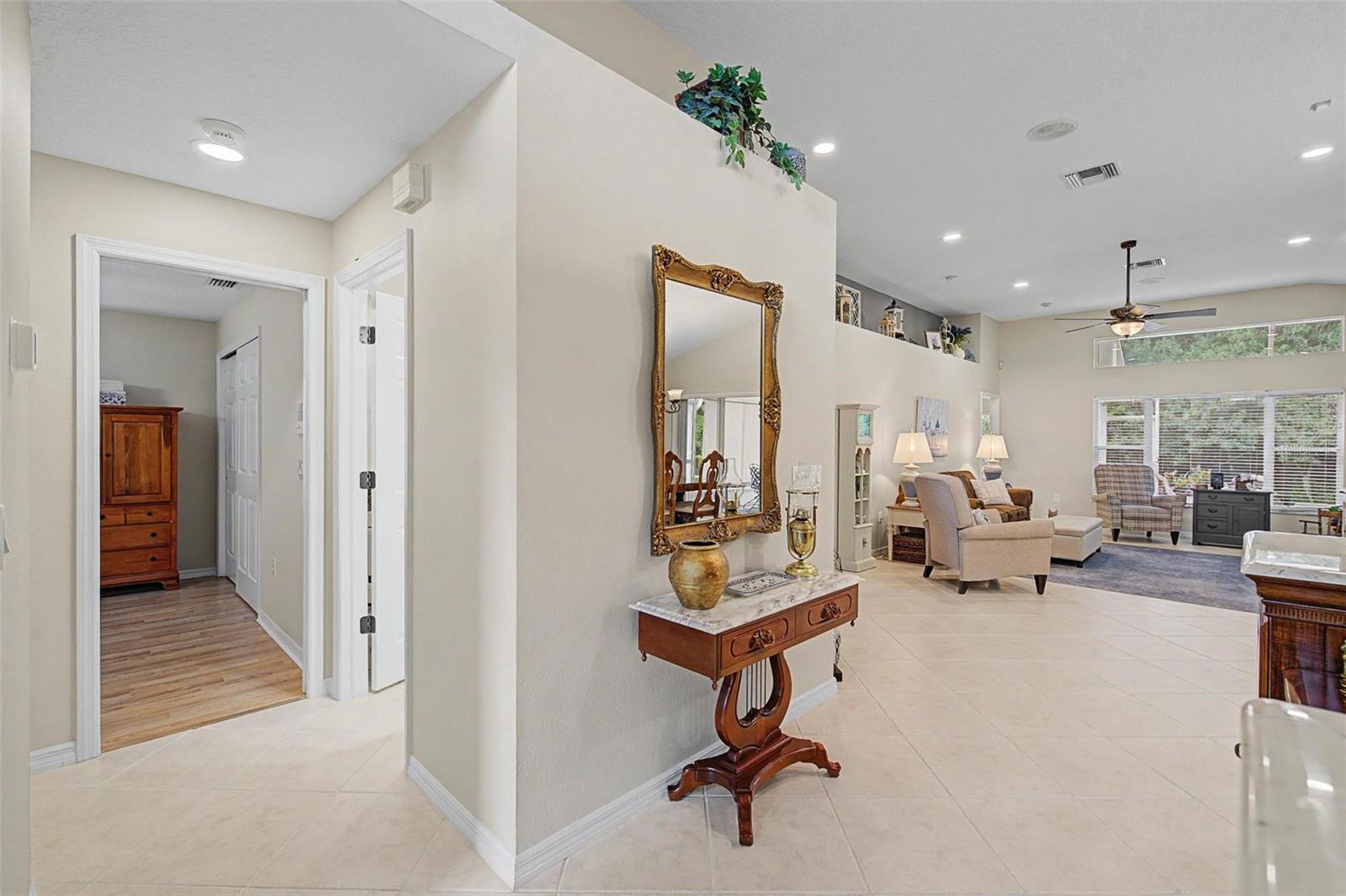 1808 ORCHARDGROVE AVE — photo 19