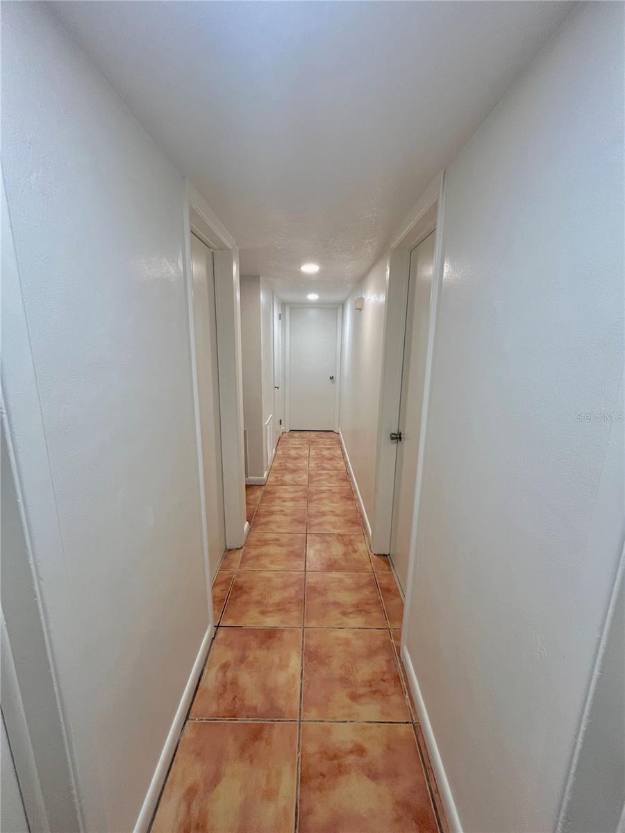 1390 SATSUMA ST — photo 13