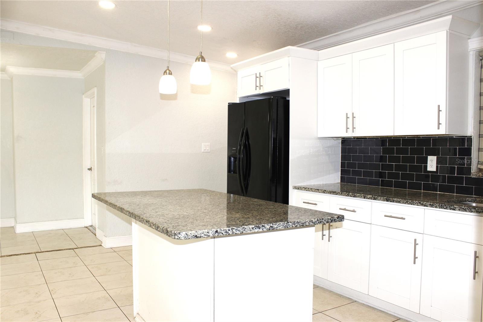 3201 RIVER GROVE DR — photo 30