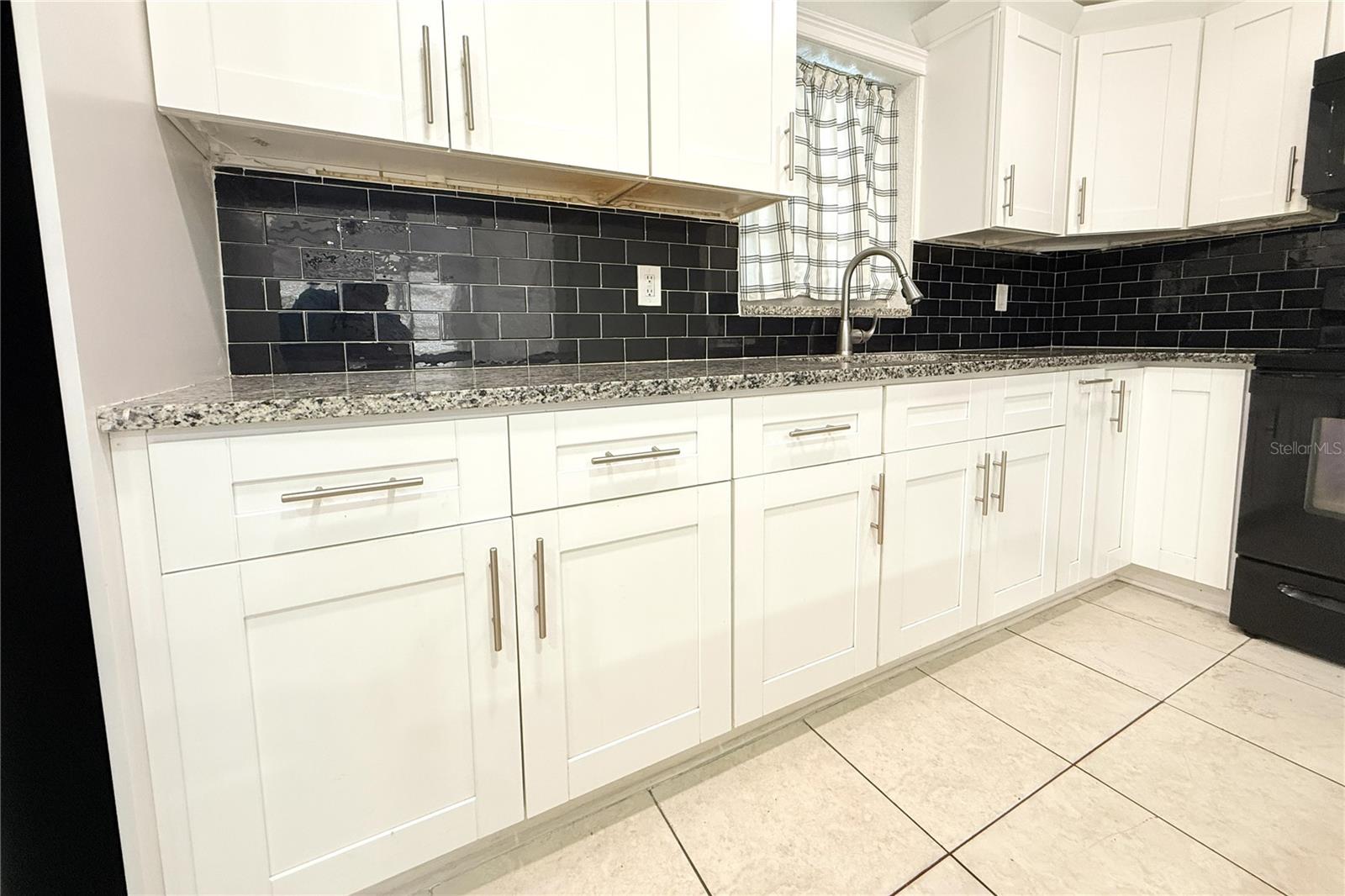 3201 RIVER GROVE DR — photo 33