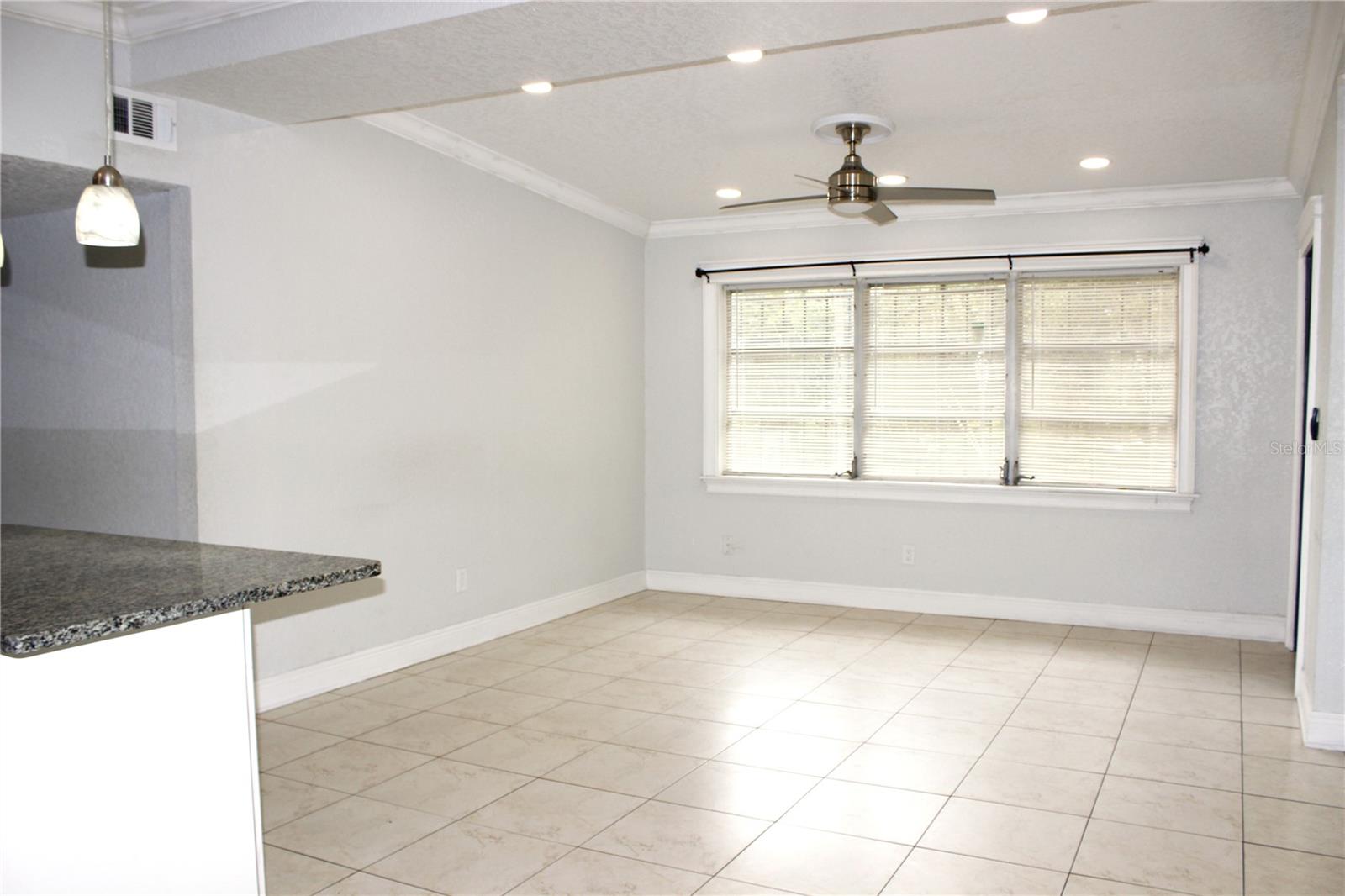 3201 RIVER GROVE DR — photo 11