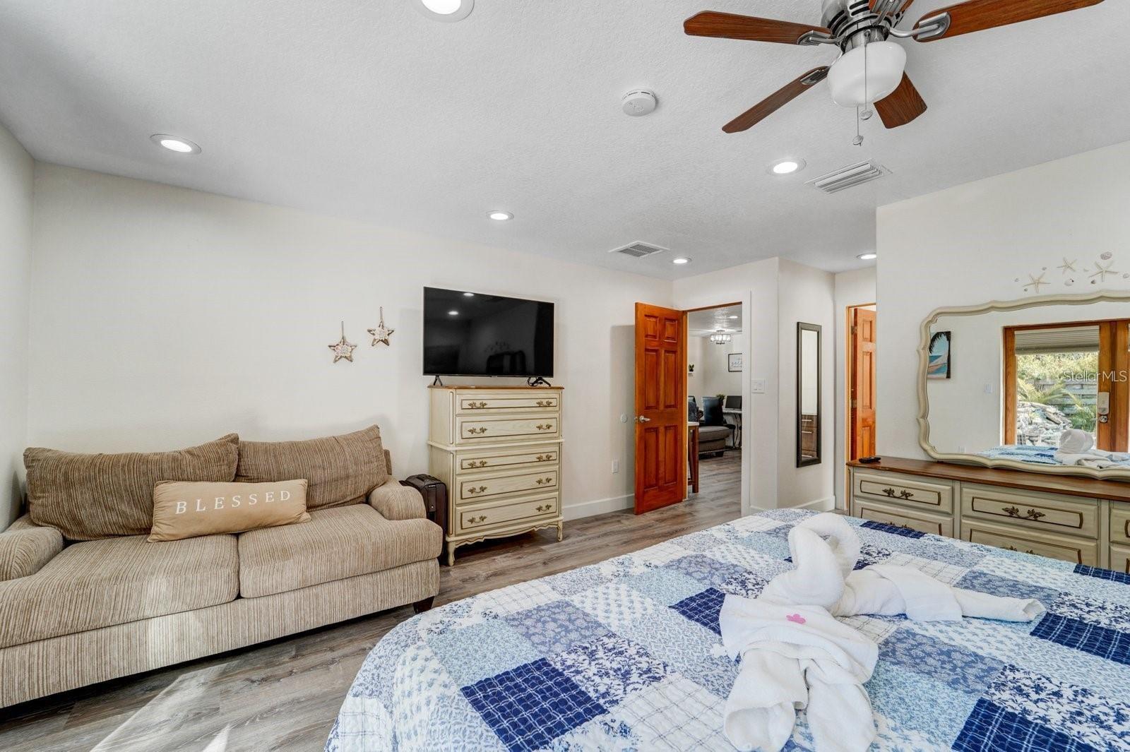 2598 WOOD ST — photo 27