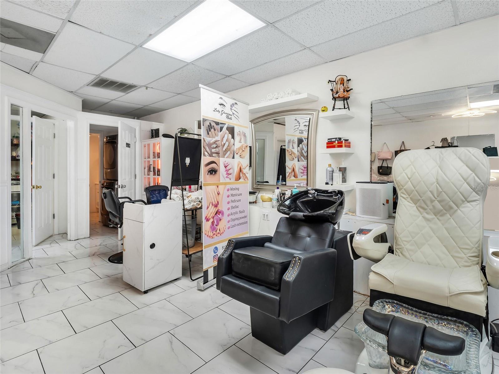 110 LITHIA PINECREST RD #D — photo 13