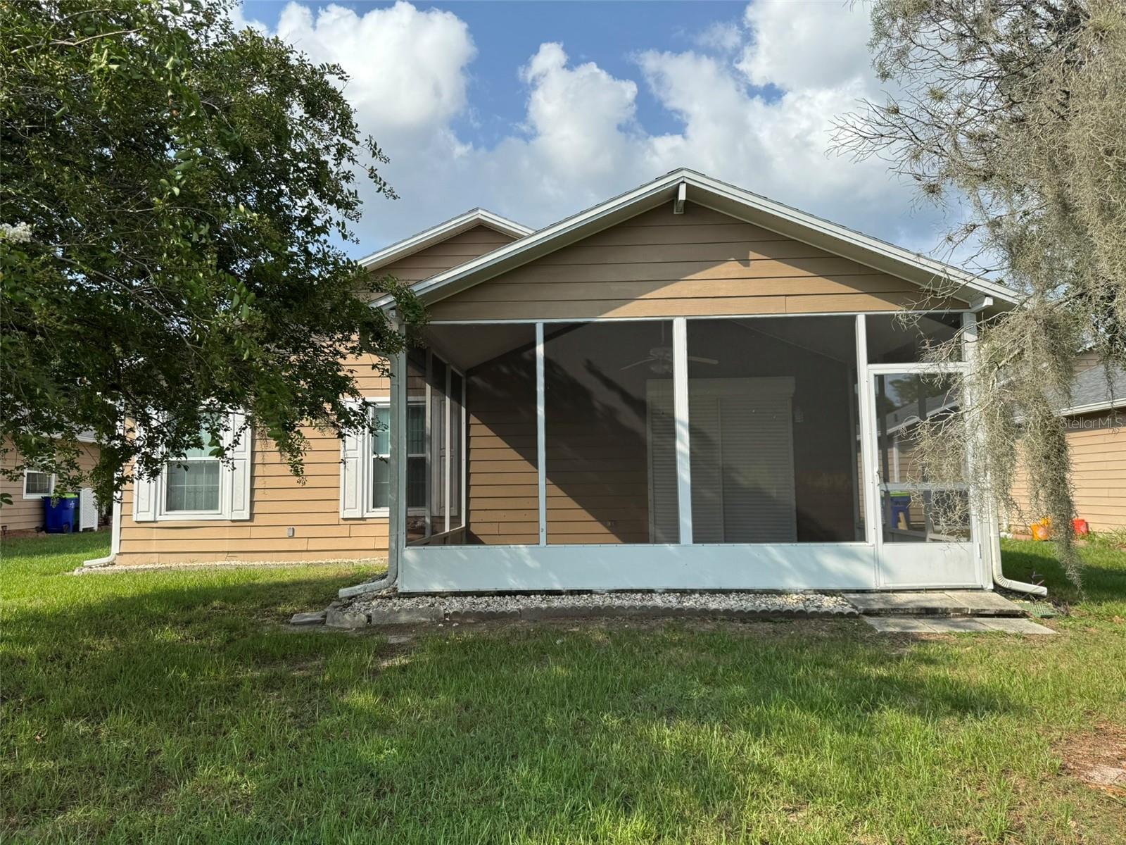37414 CASTLEBERRY DR — photo 2