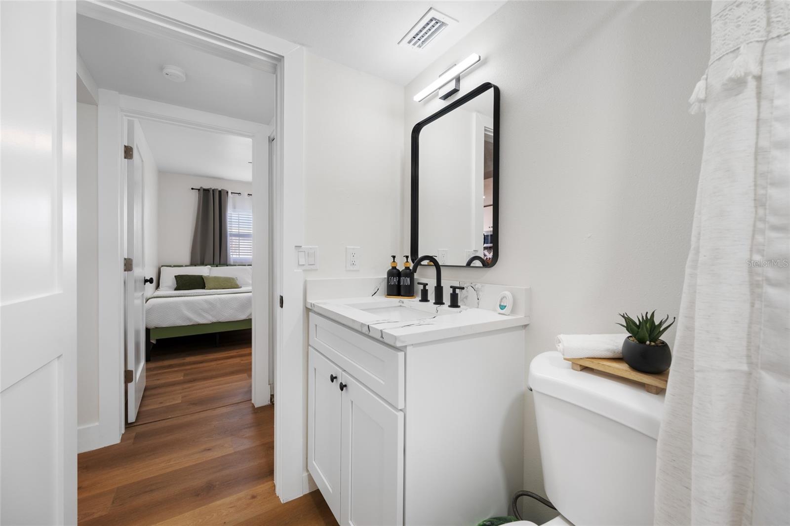 1433 S BELCHER RD #F9 — photo 18