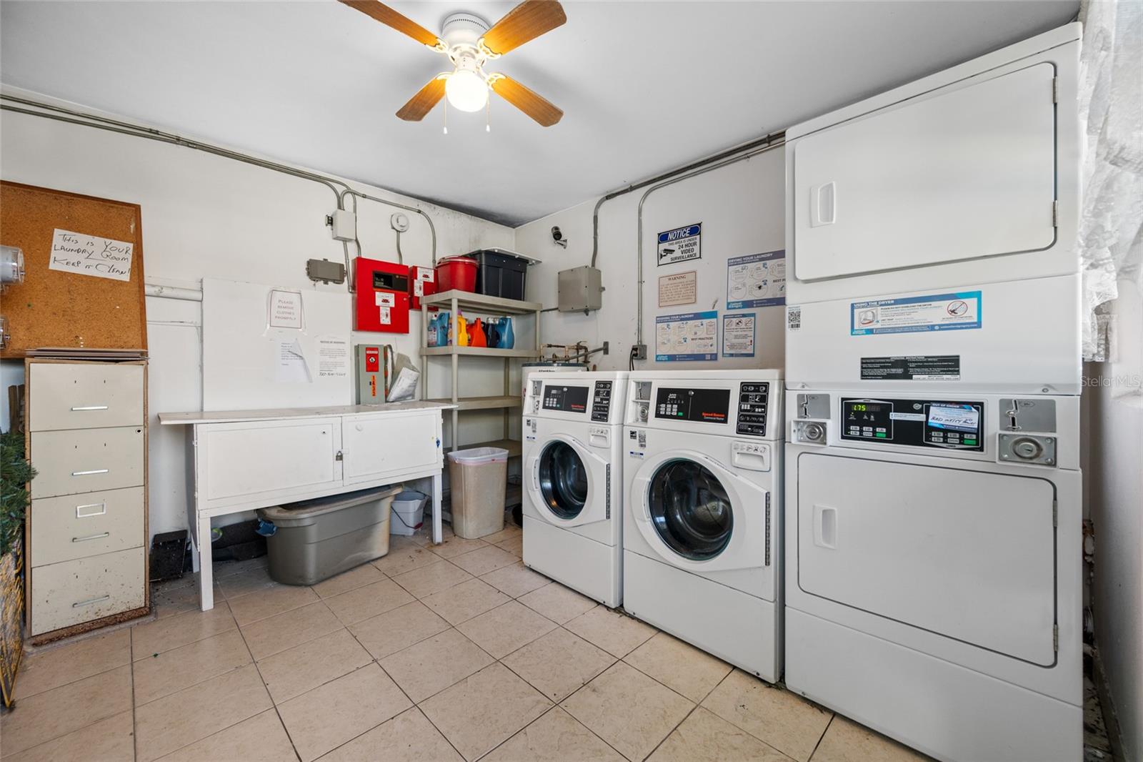 1433 S BELCHER RD #F9 — photo 21