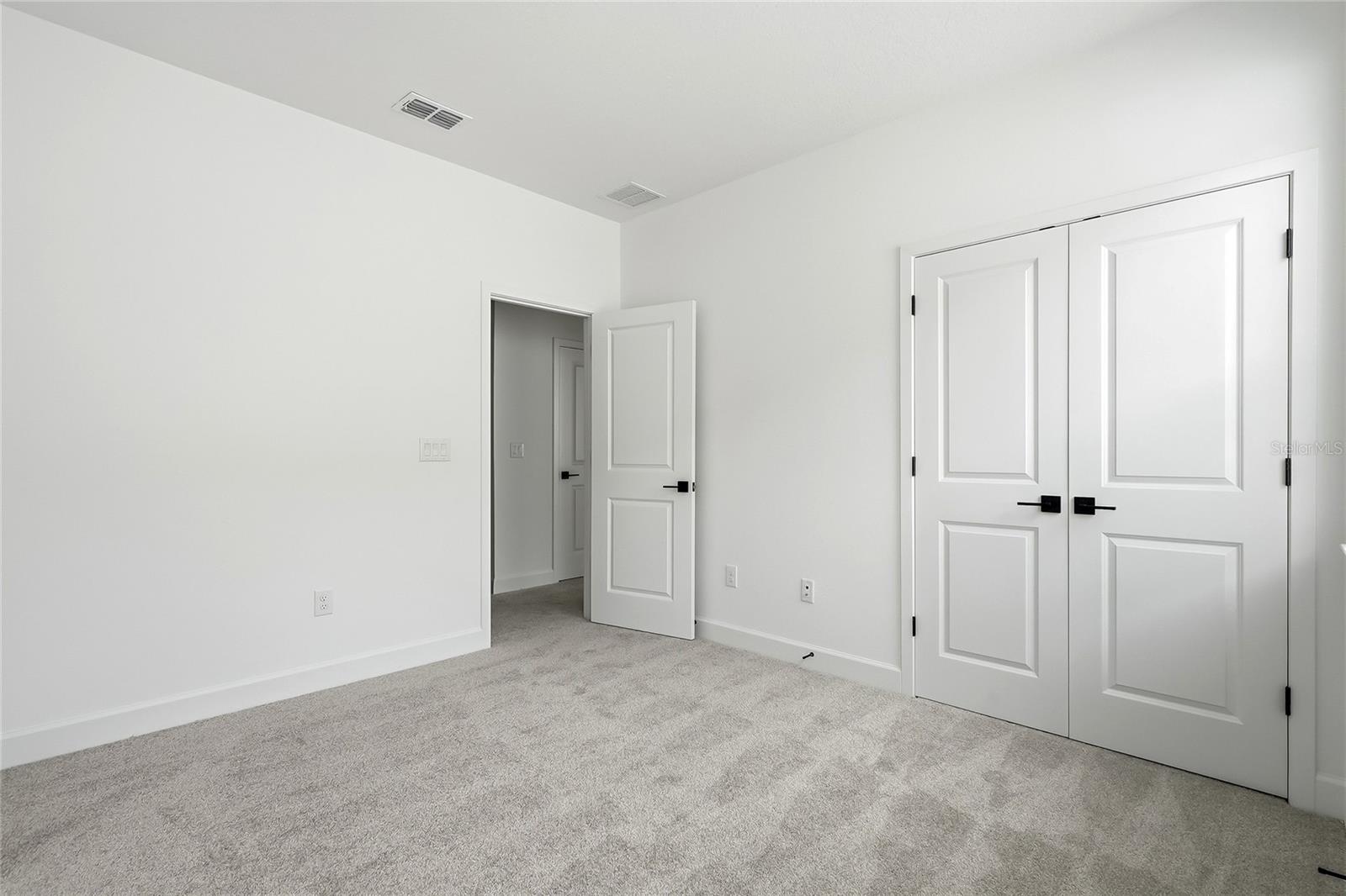 2015 AMELIA BAY PL — photo 30