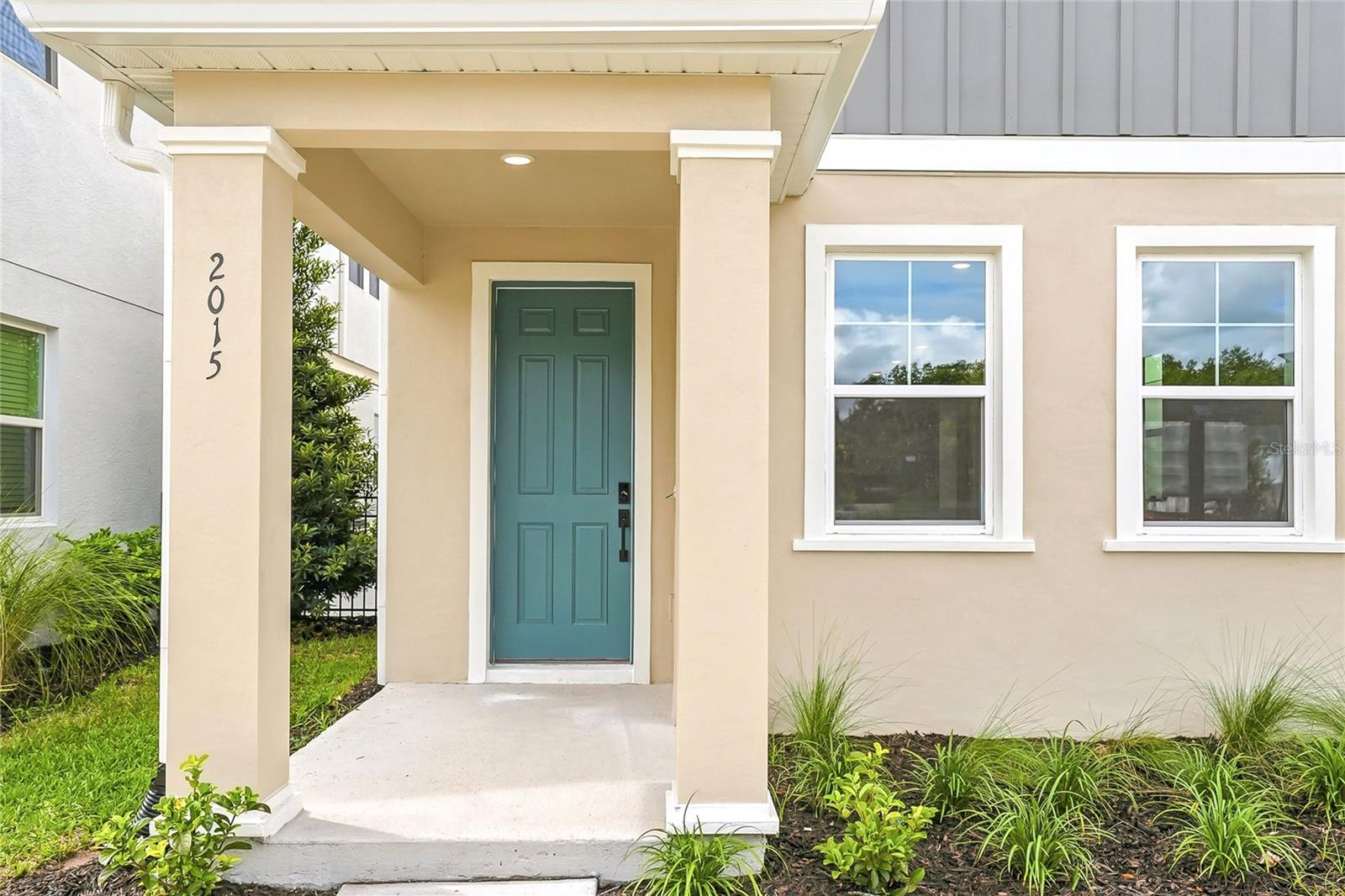 2015 AMELIA BAY PL — photo 3