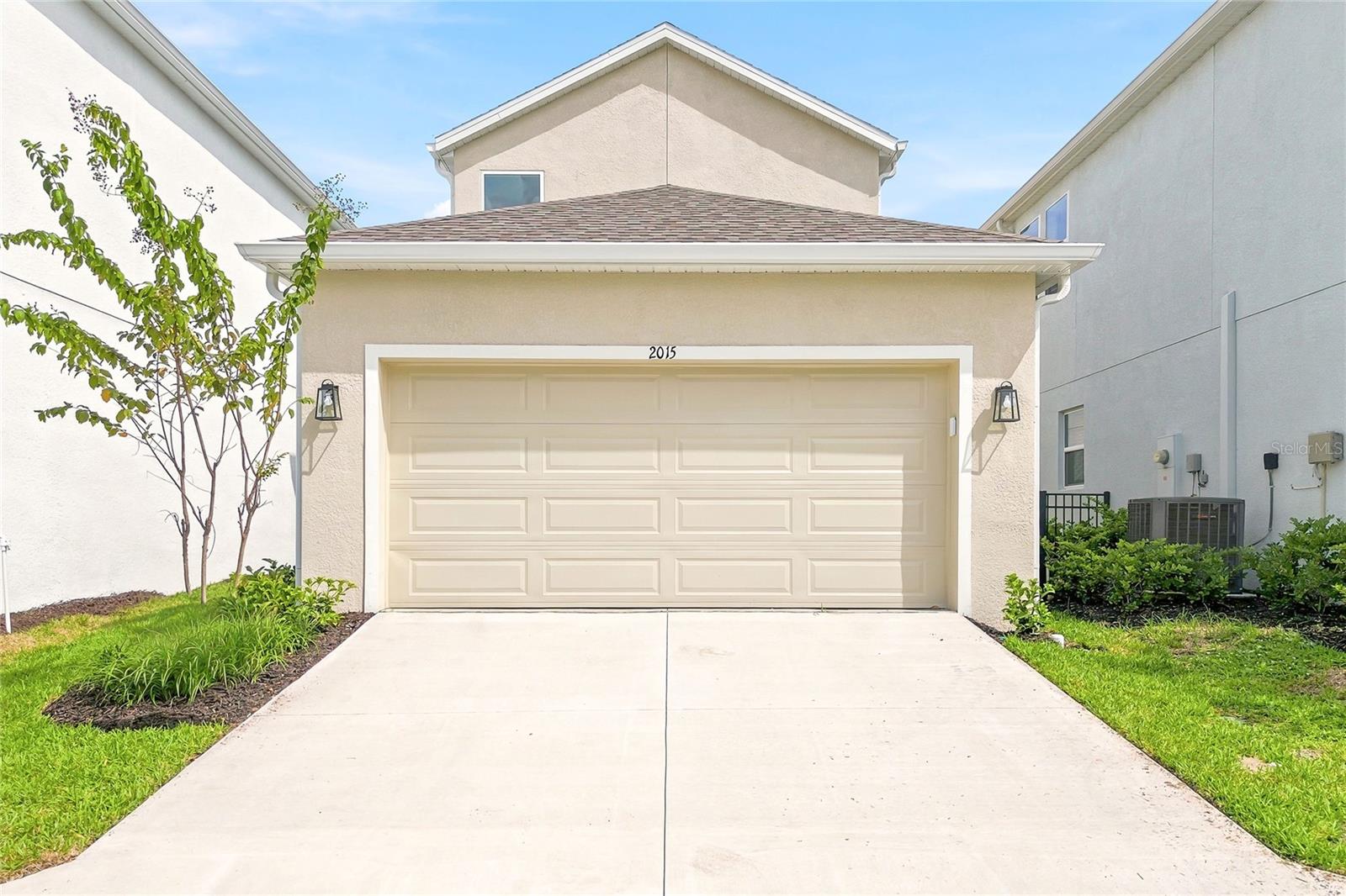 2015 AMELIA BAY PL — photo 37