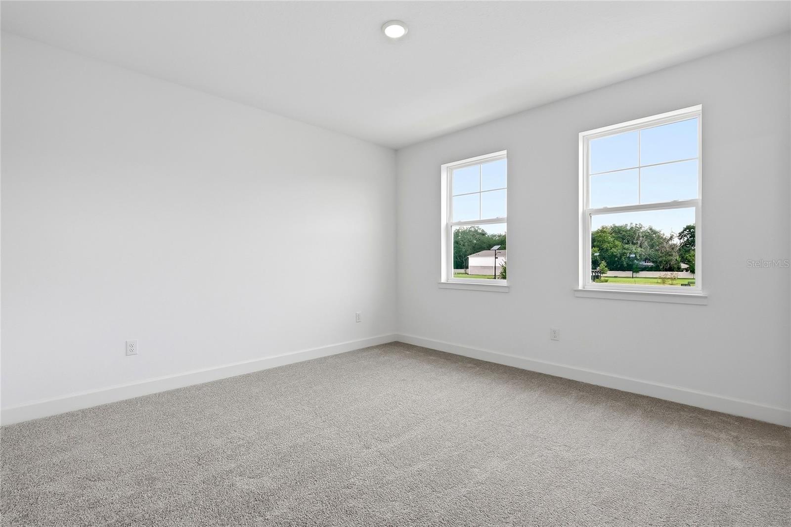 2015 AMELIA BAY PL — photo 24