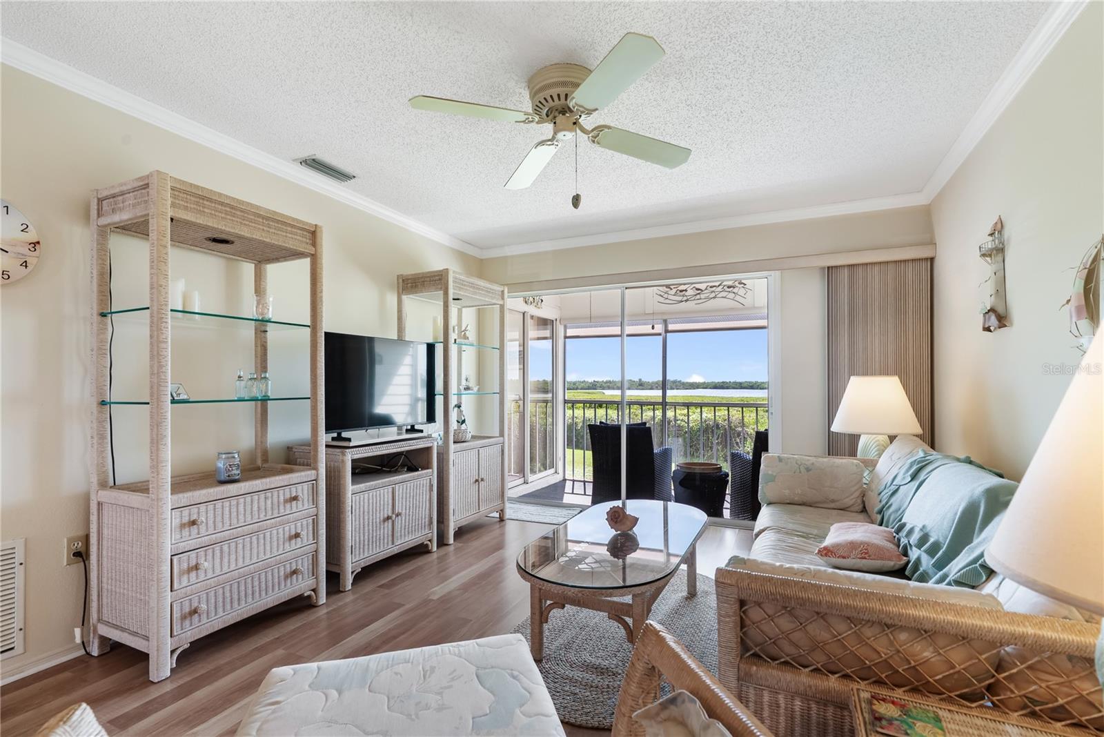 821 AUDUBON DR #821 — photo 4