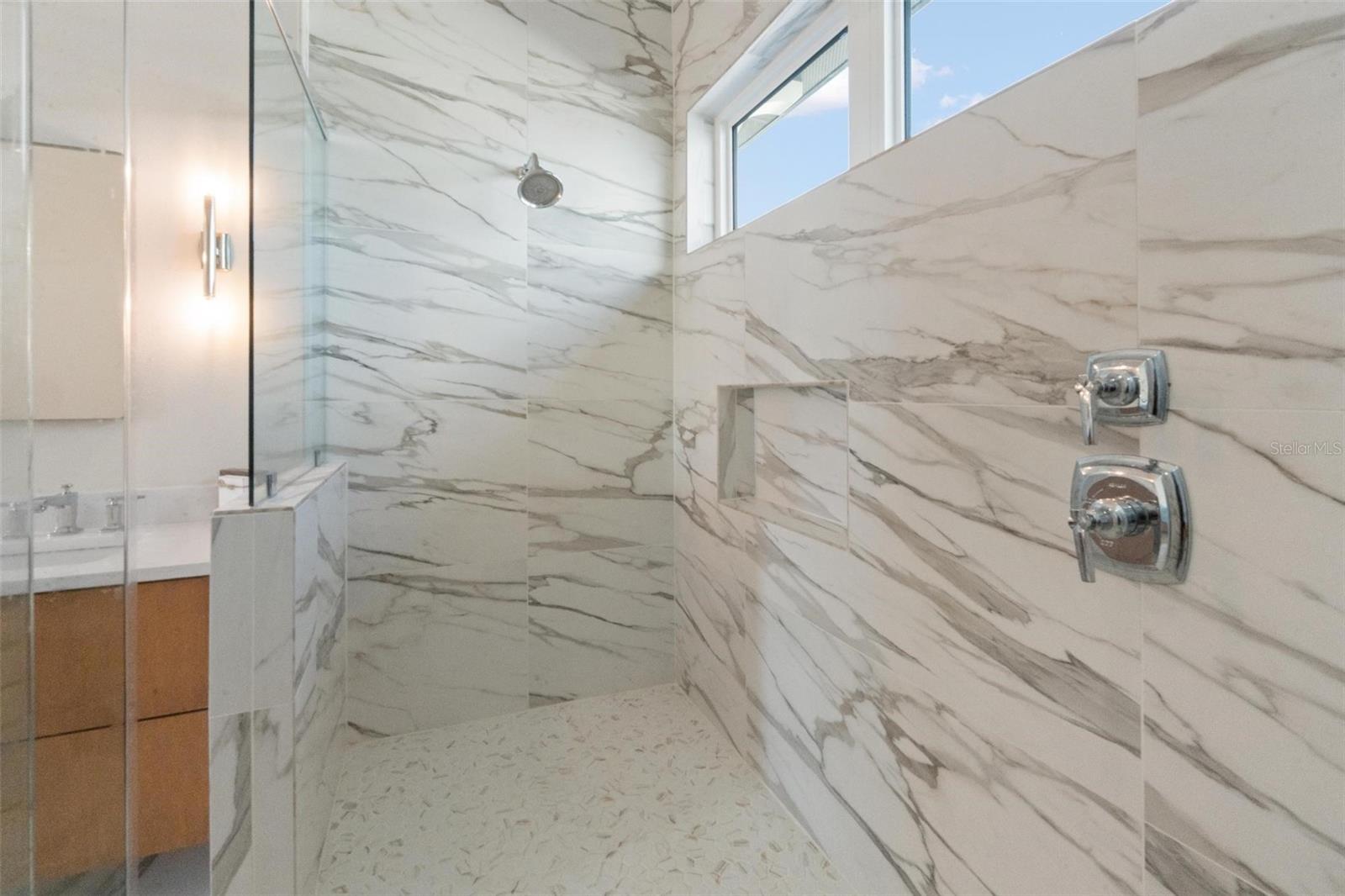 187 145TH AVE E #3 — photo 58