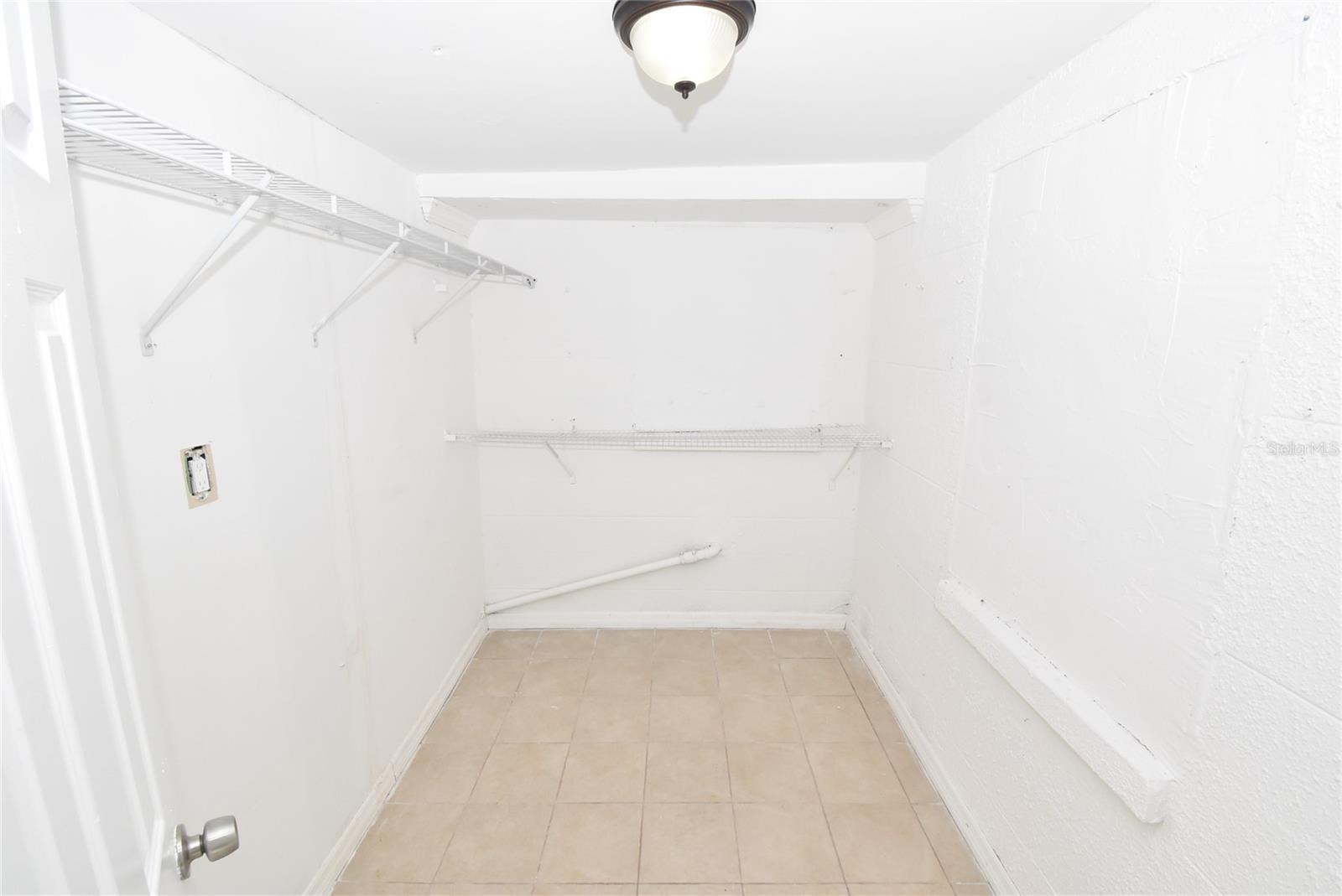 11025 PICKERING LN — photo 10