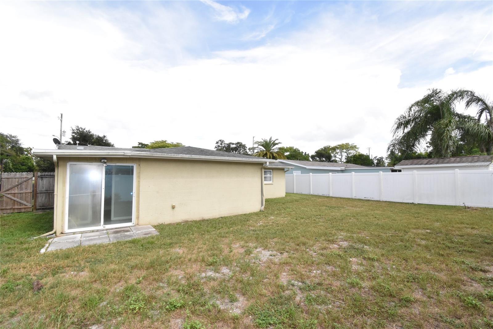 11025 PICKERING LN — photo 22