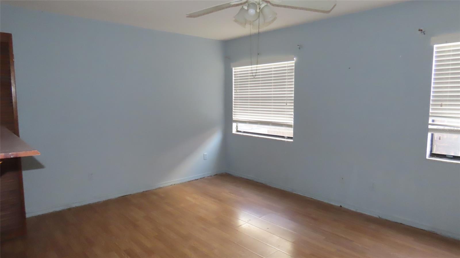 3326 WHISPERING DR N — photo 16
