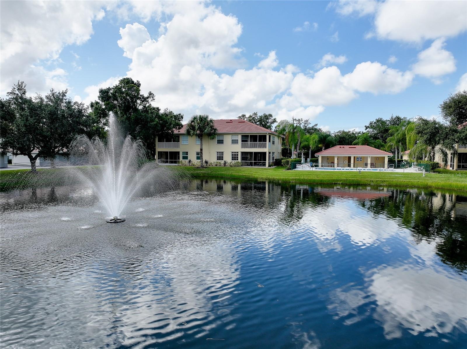 703 CASA DEL LAGO WAY #703 — photo 42