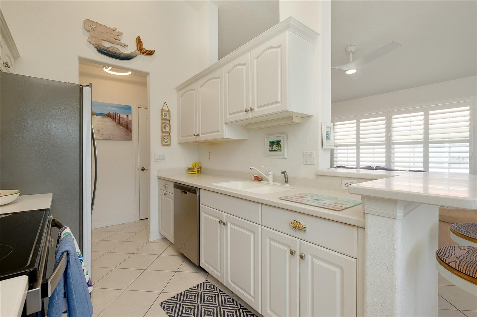 703 CASA DEL LAGO WAY #703 — photo 14