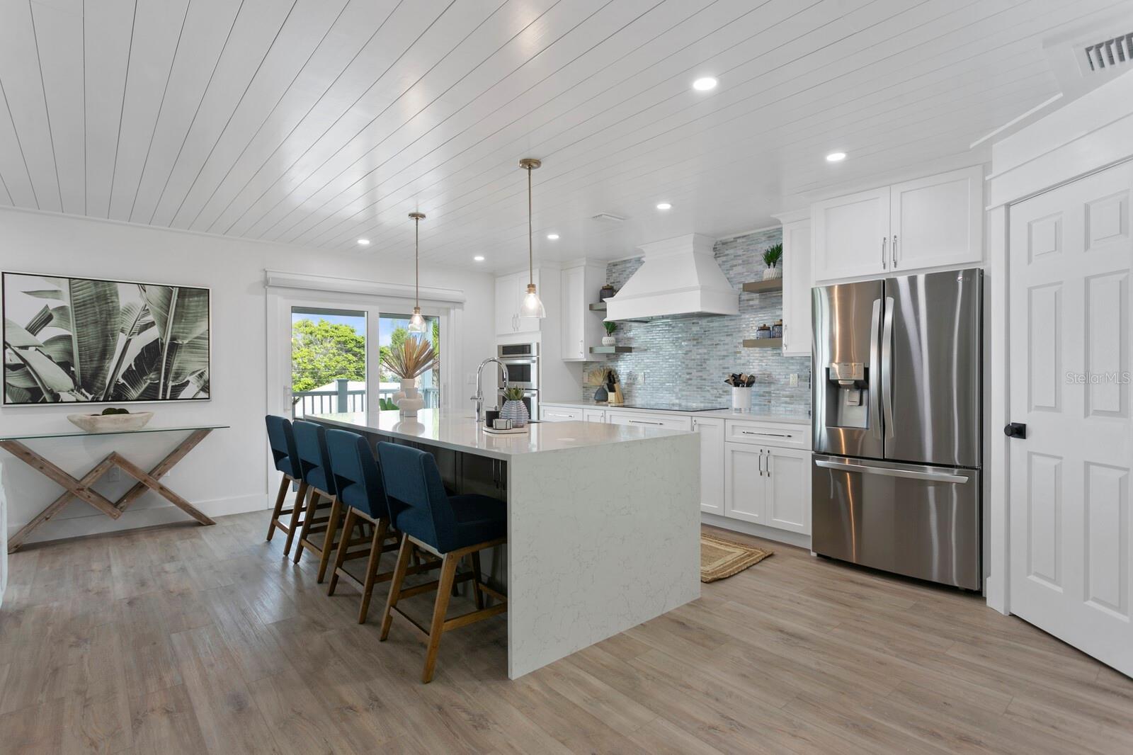 2203 AVENUE B — photo 27
