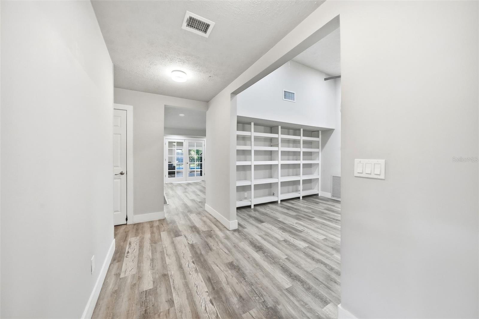 13536 LAKE MAGDALENE DR — photo 24