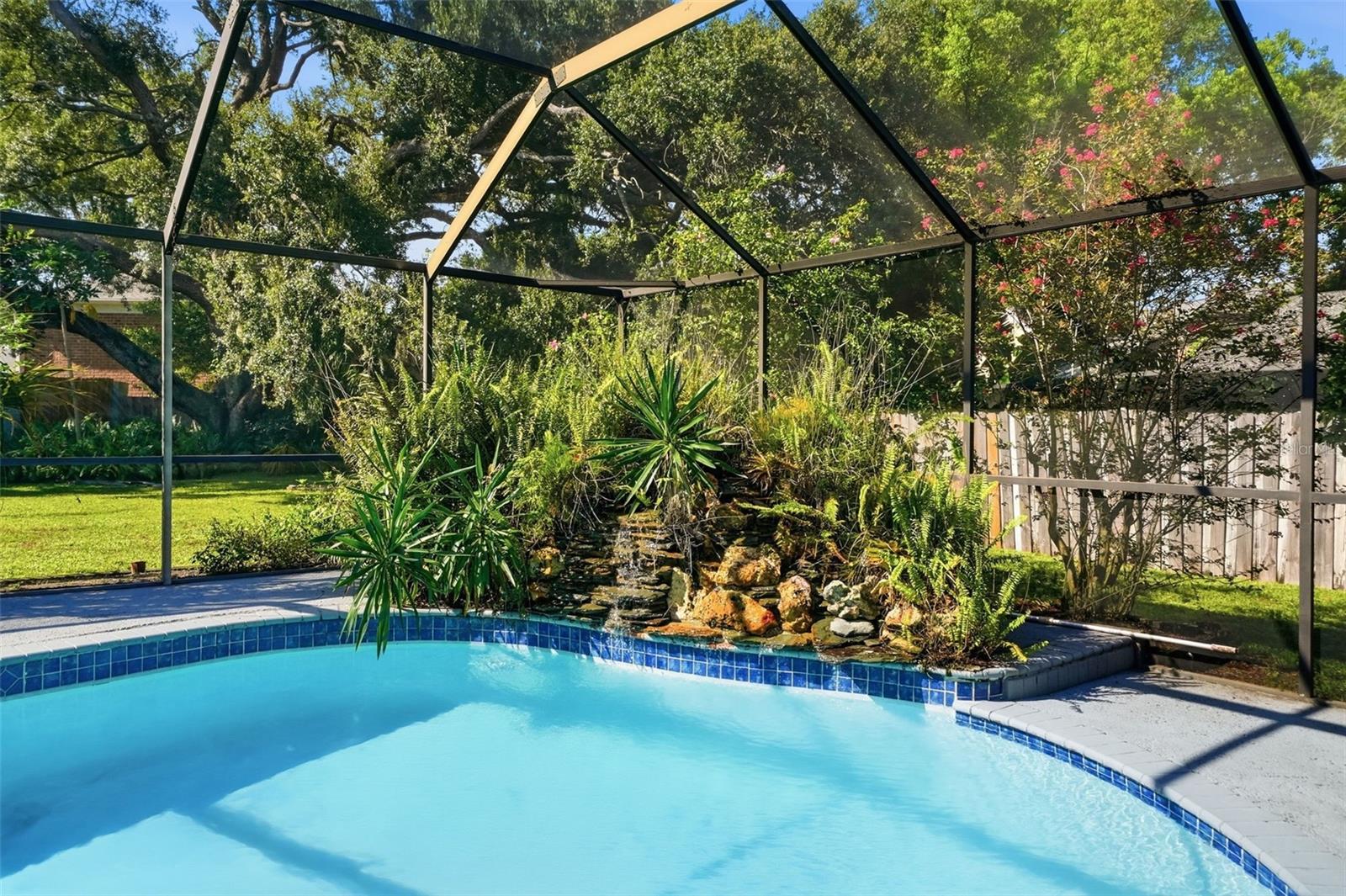 13536 LAKE MAGDALENE DR — photo 48