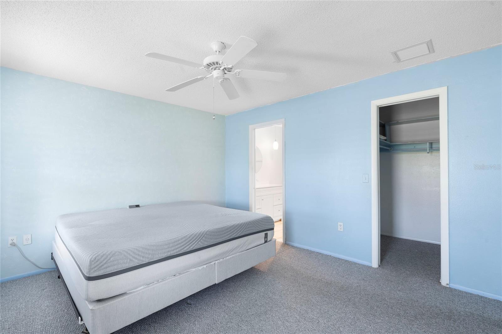 883 SHAMROCK BLVD #9 — photo 20