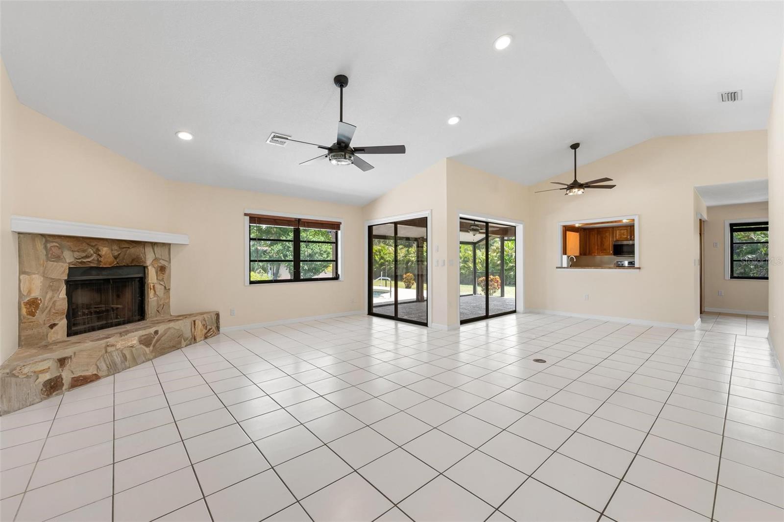 2331 MISSION VALLEY BLVD — photo 11