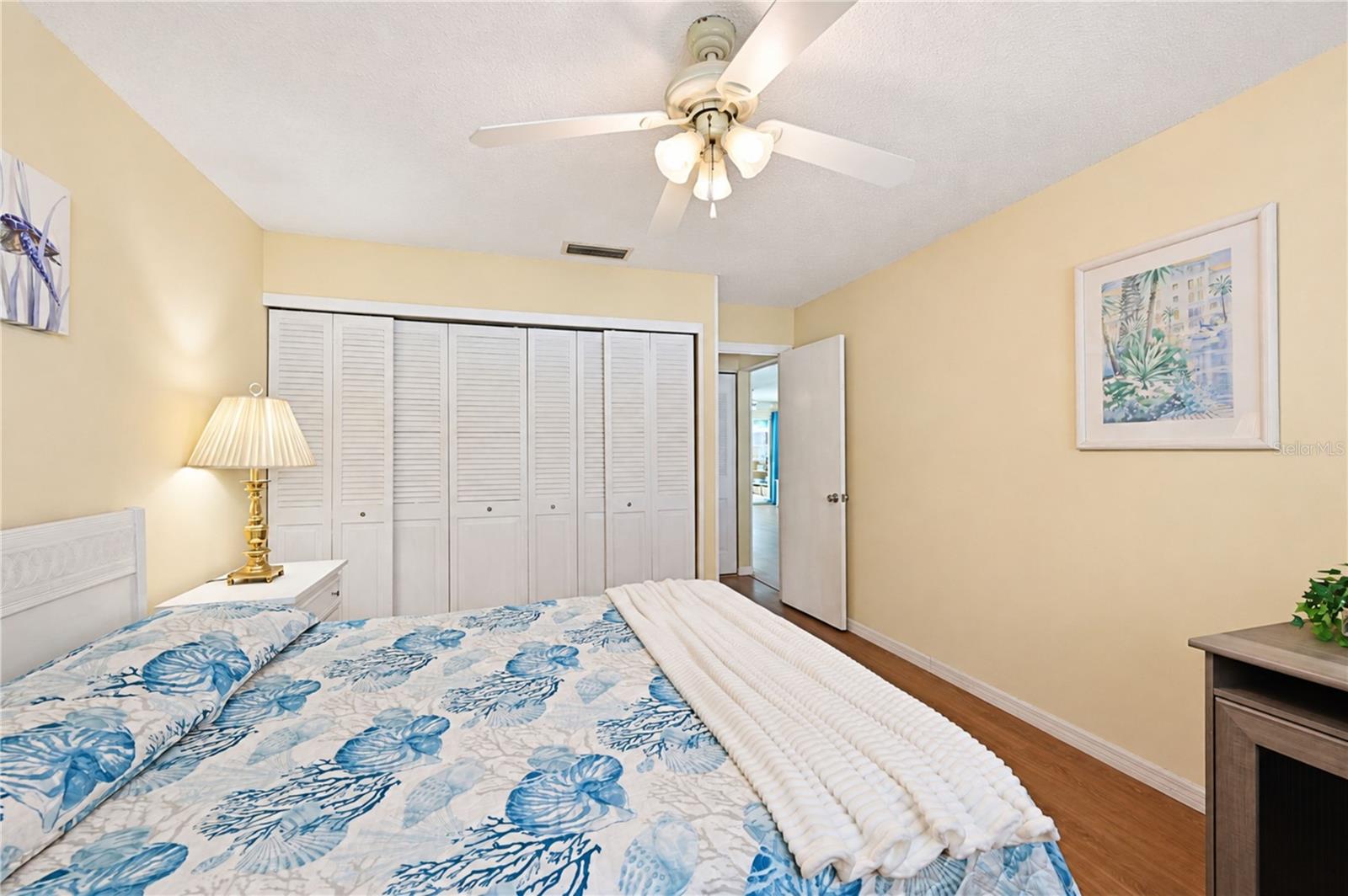9406 ANDOVER CIR — photo 32