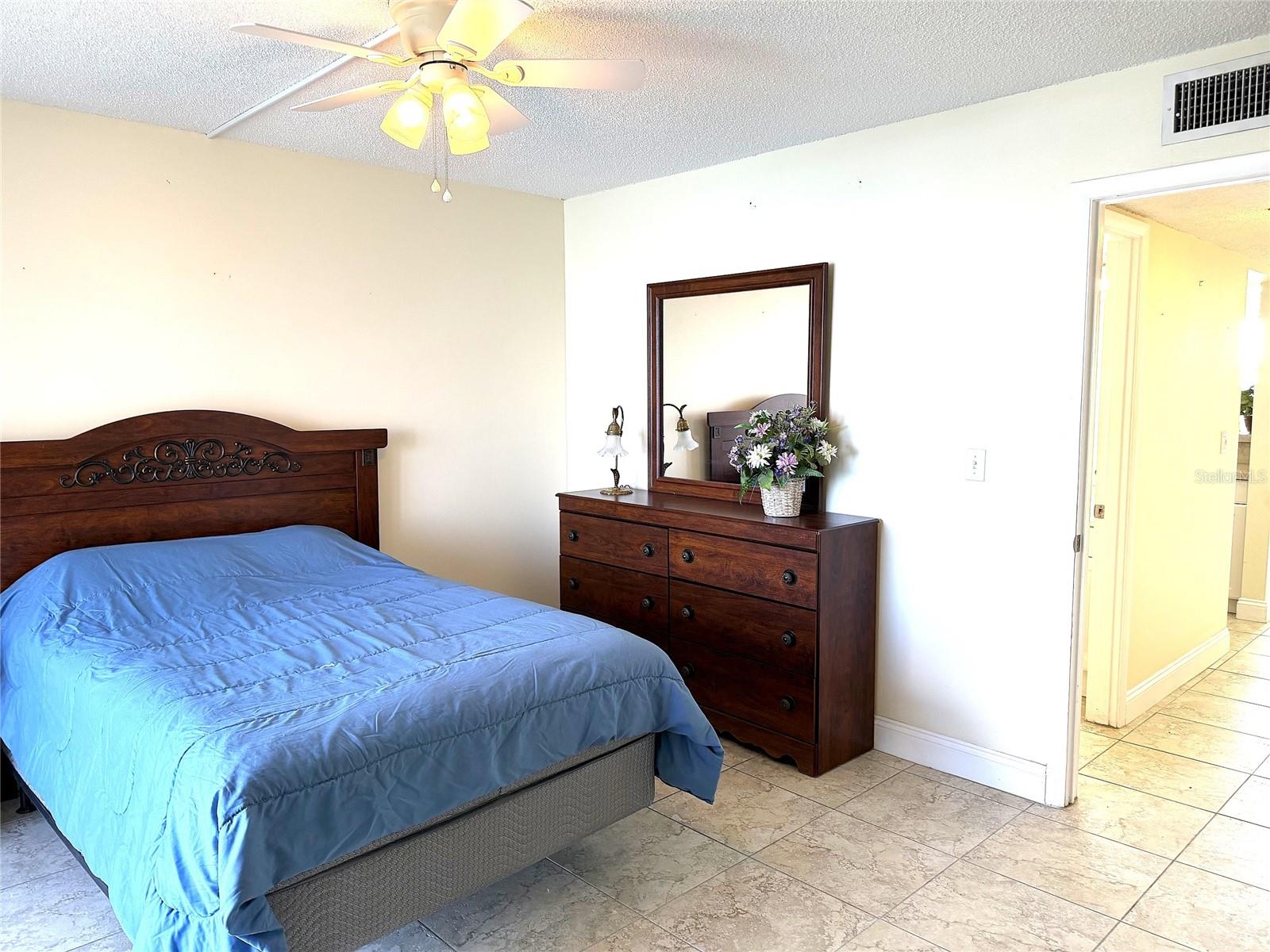 7665 SUN ISLAND DR S #409 — photo 13