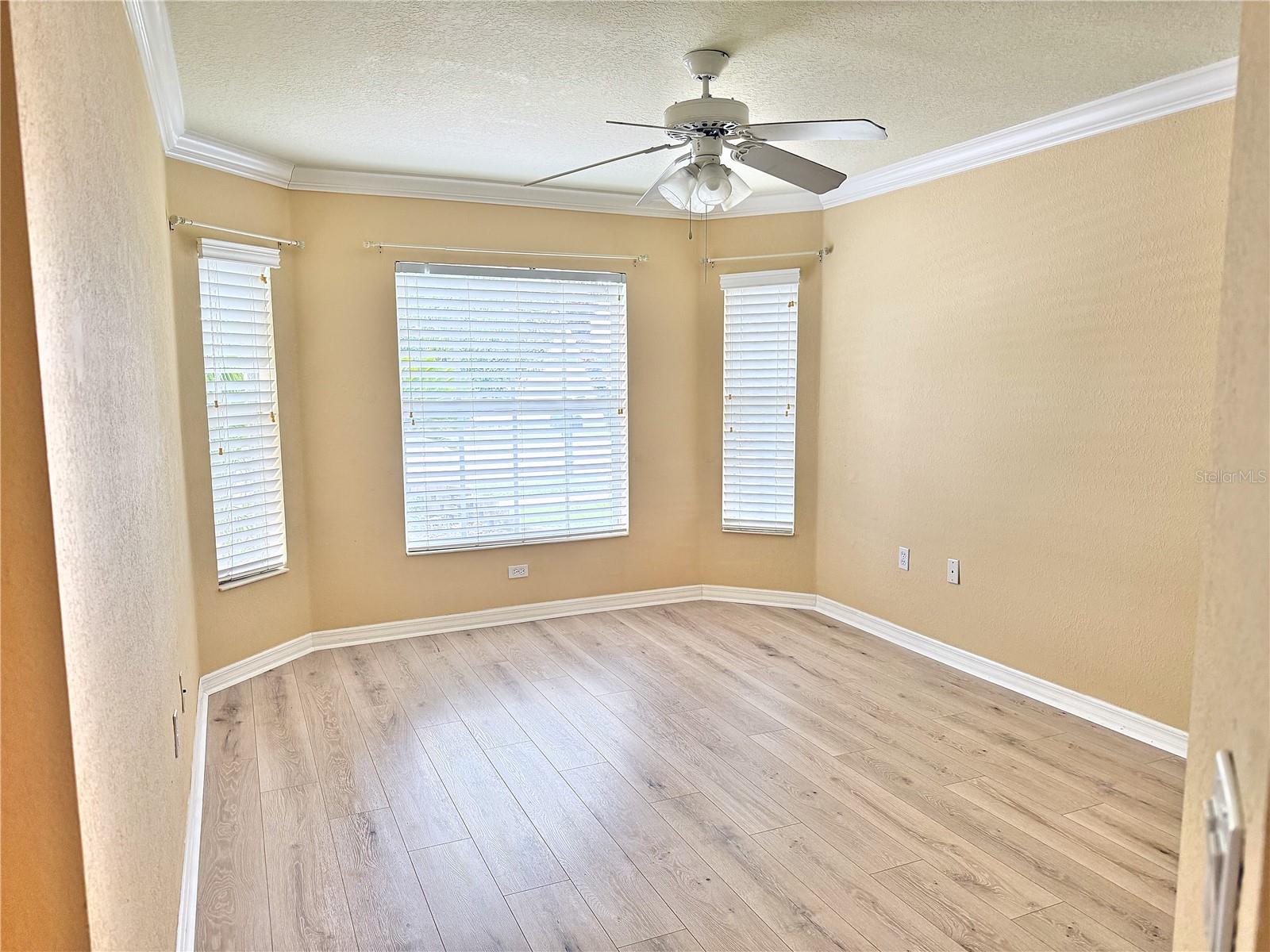8910 STONE HARBOUR LOOP — photo 19