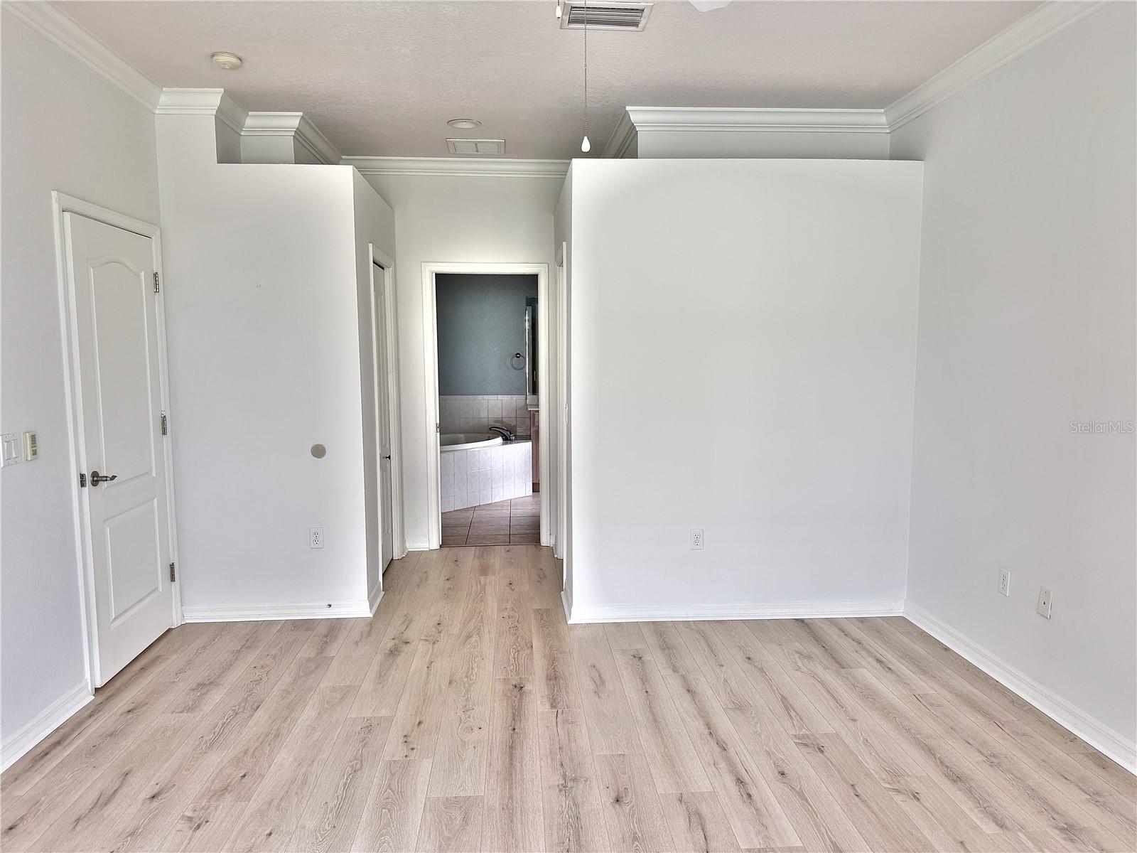 8910 STONE HARBOUR LOOP — photo 16