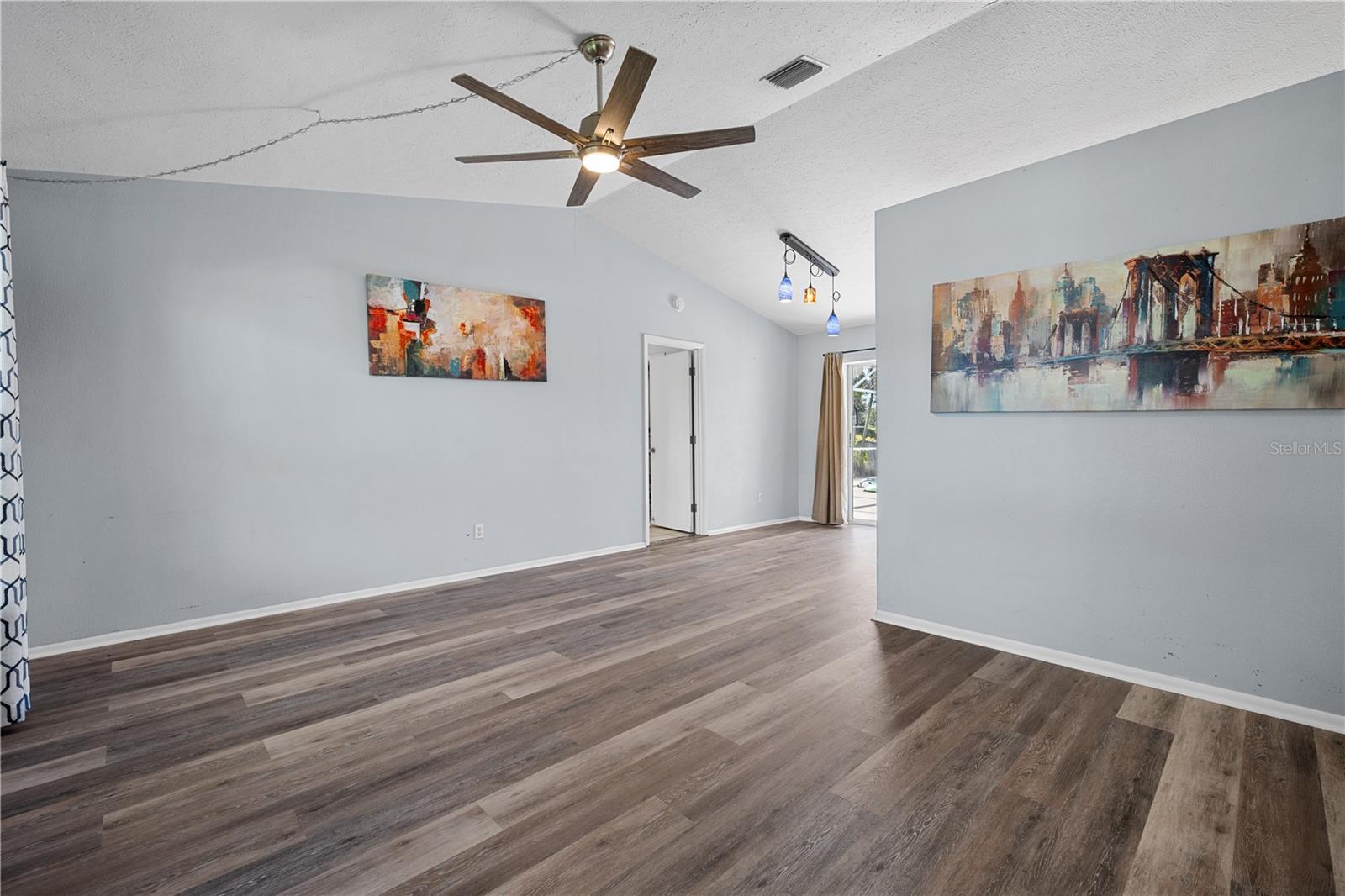 6305 61ST ST E — photo 12