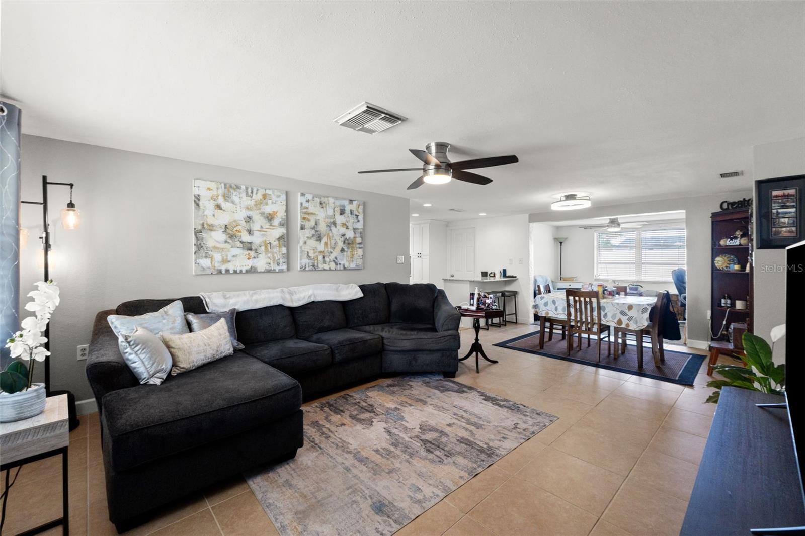 9135 HERMITAGE LN — photo 3
