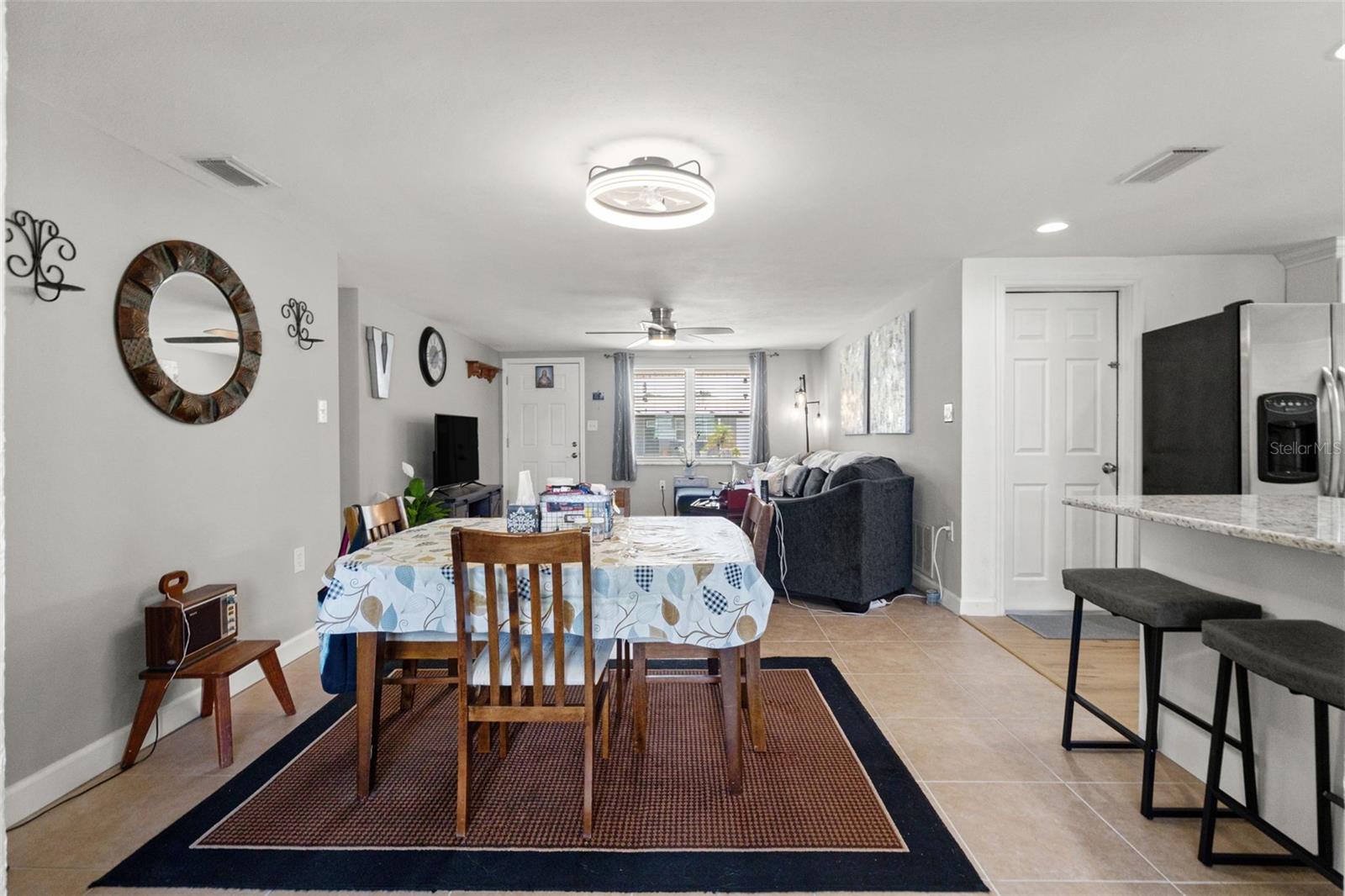 9135 HERMITAGE LN — photo 13