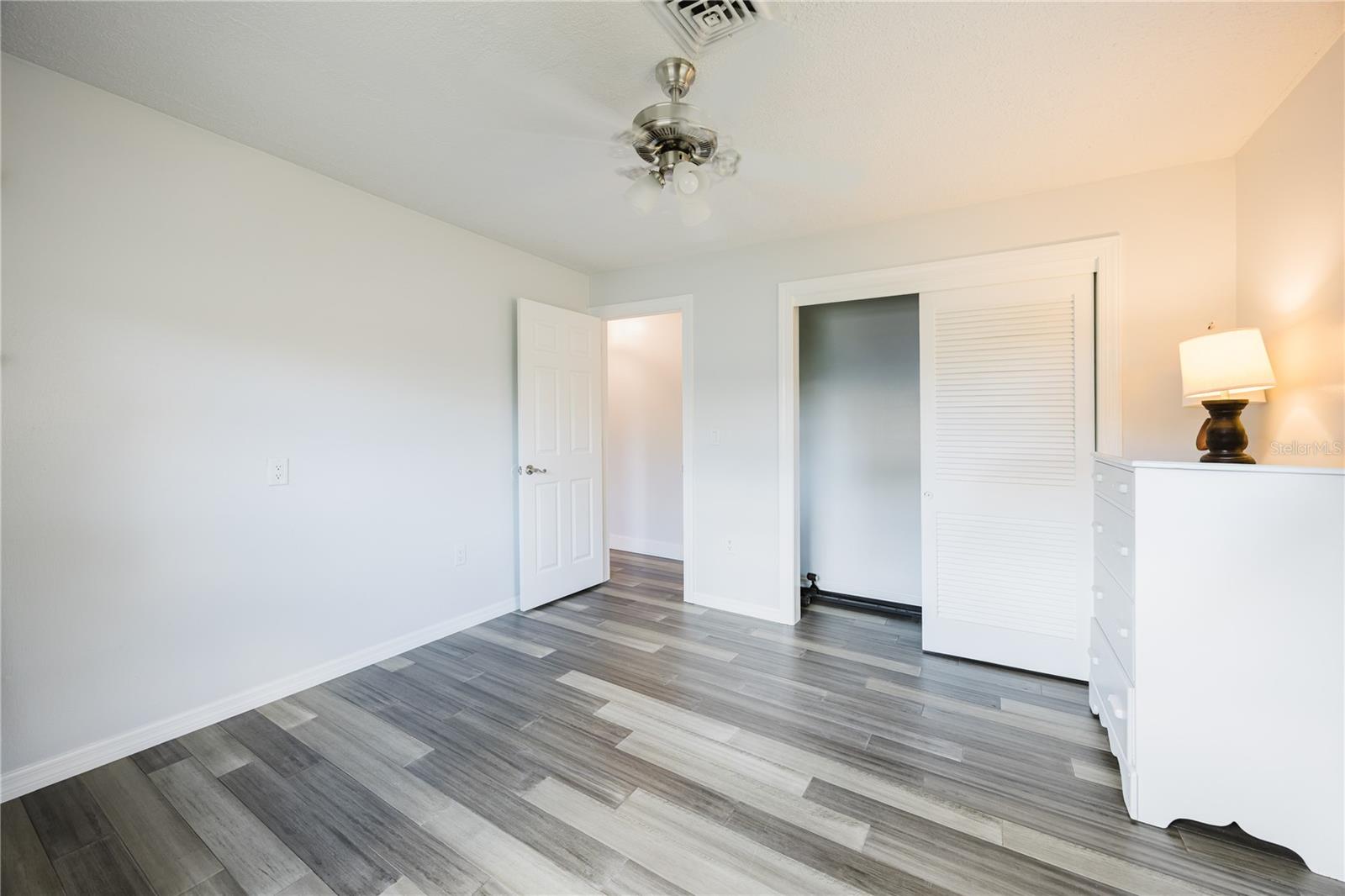 625 E BAFFIN DR — photo 25