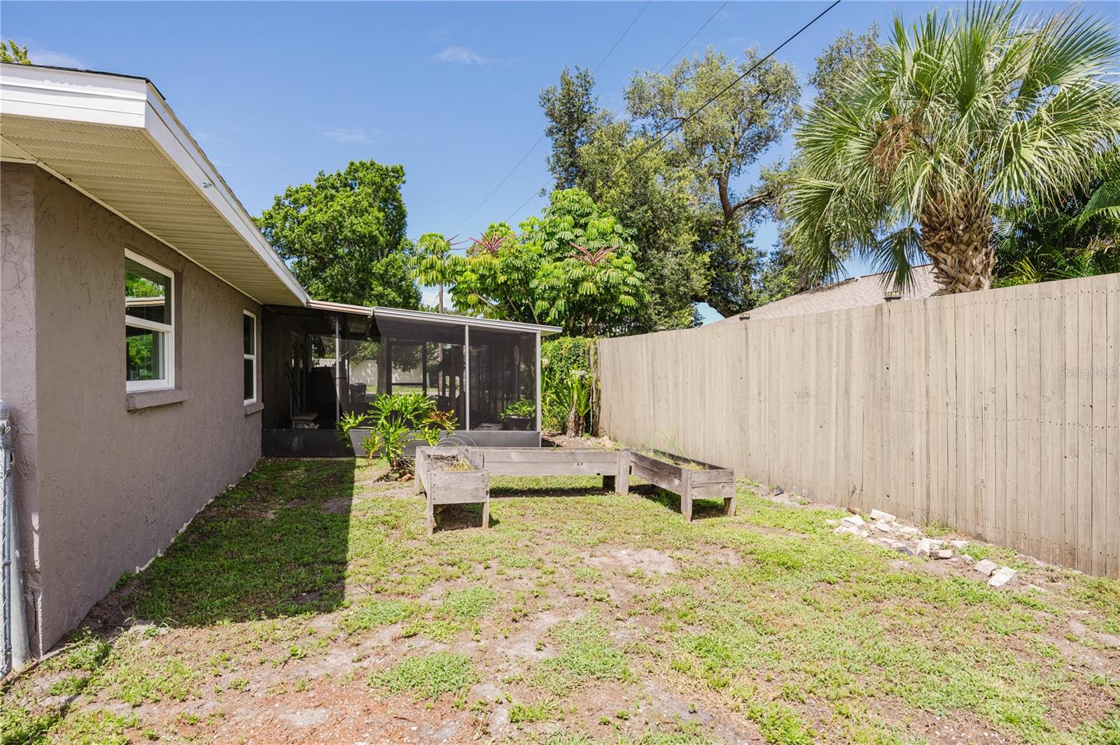 625 E BAFFIN DR — photo 32