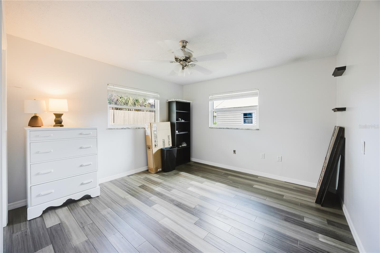 625 E BAFFIN DR — photo 24