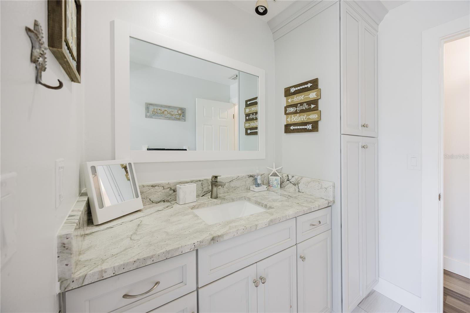 625 E BAFFIN DR — photo 23