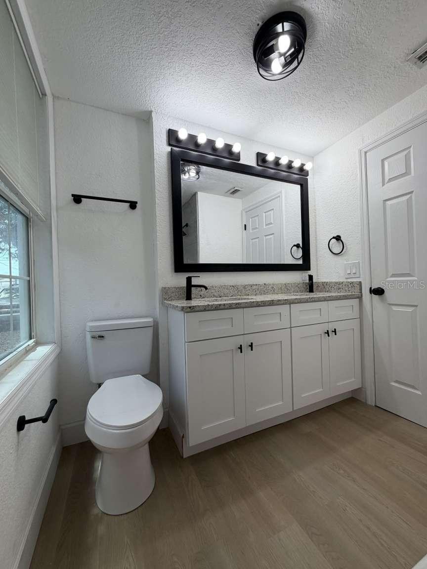 10120 ALAFIA ST — photo 18
