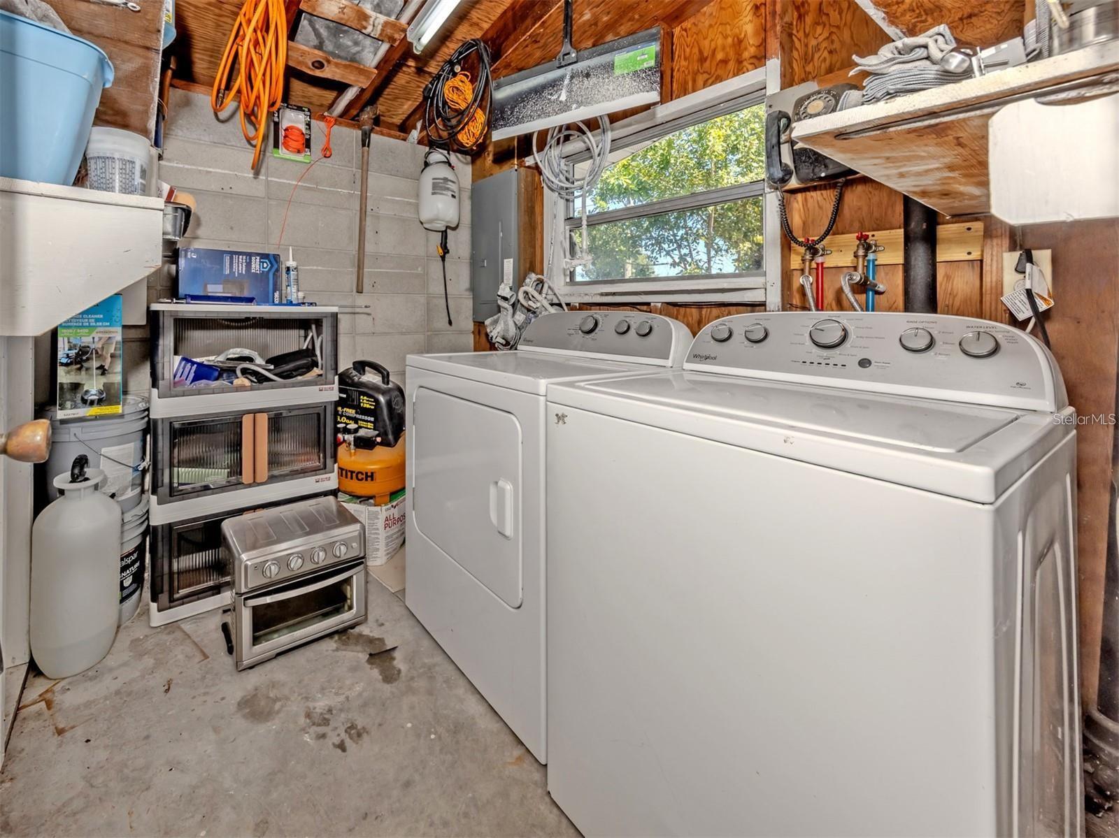317 HILLVIEW RD — photo 30