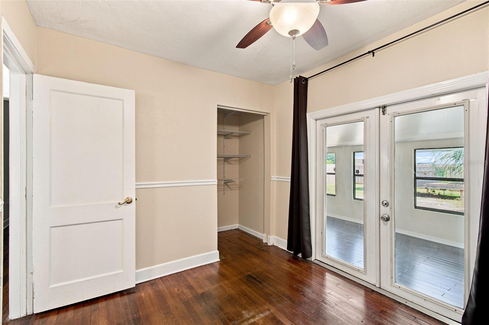 805 W BRADDOCK ST #A — photo 22